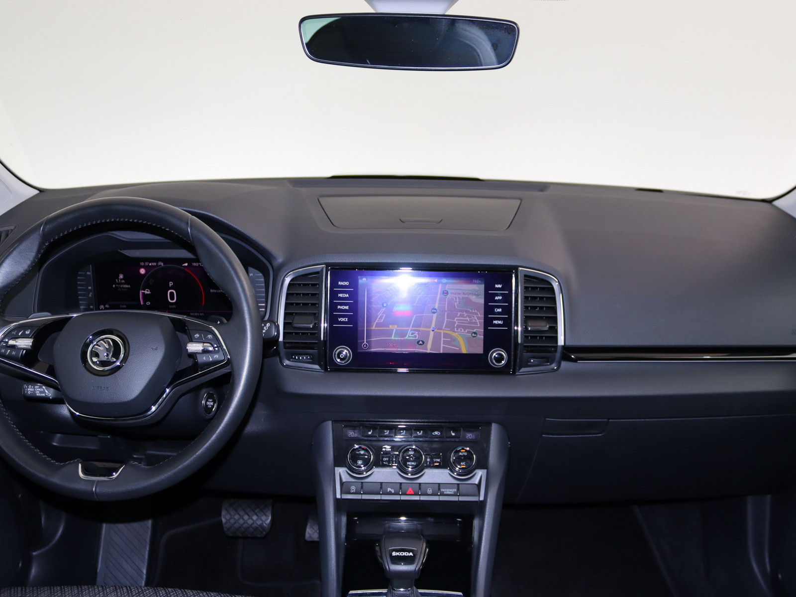 SKODA Karoq 2.0 TDI Style SKODA Karoq 2.0 TDI Style