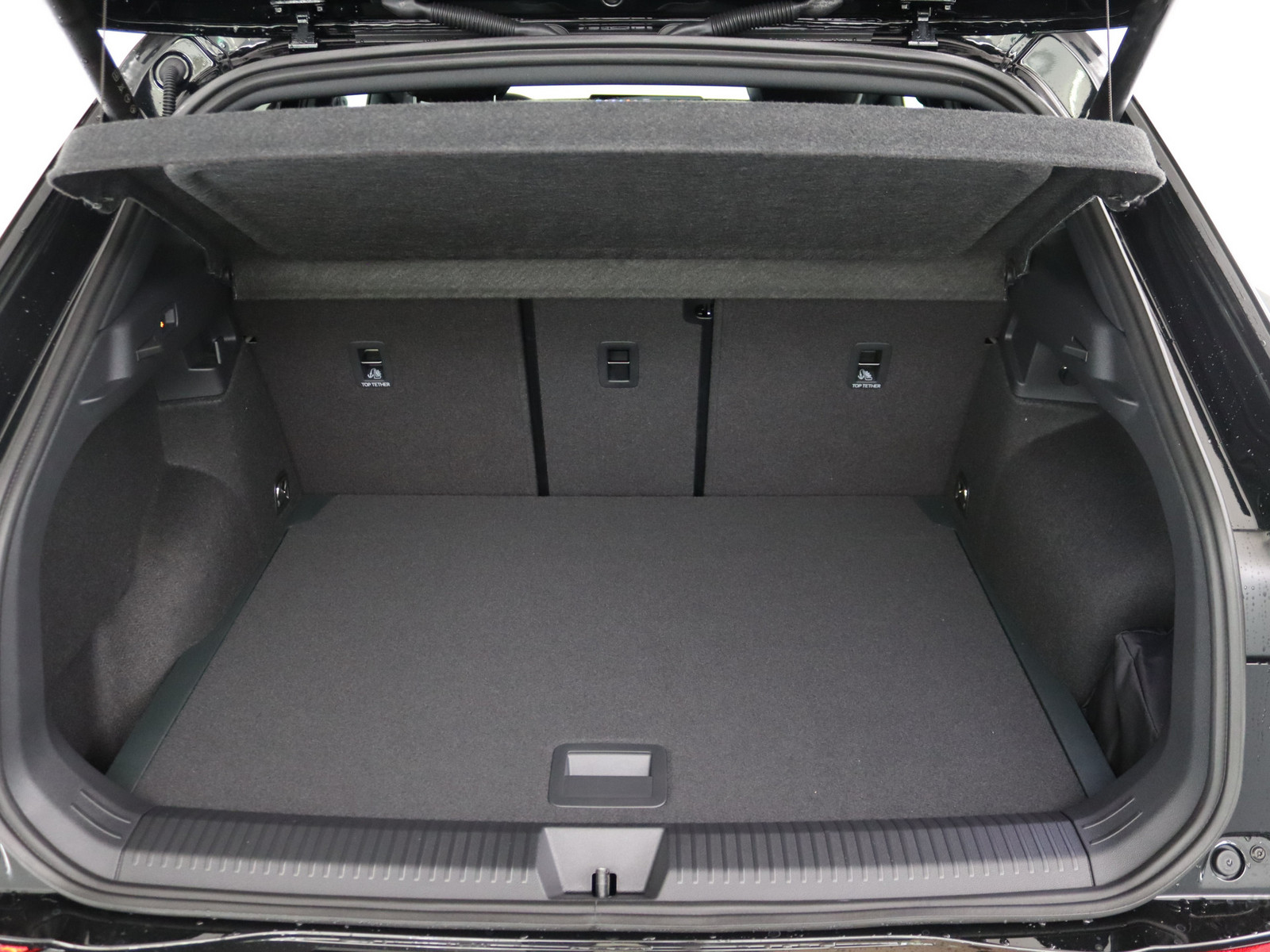 VW T-Roc 1.5 eTSI R-Line VW T-Roc 1.5 eTSI R-Line