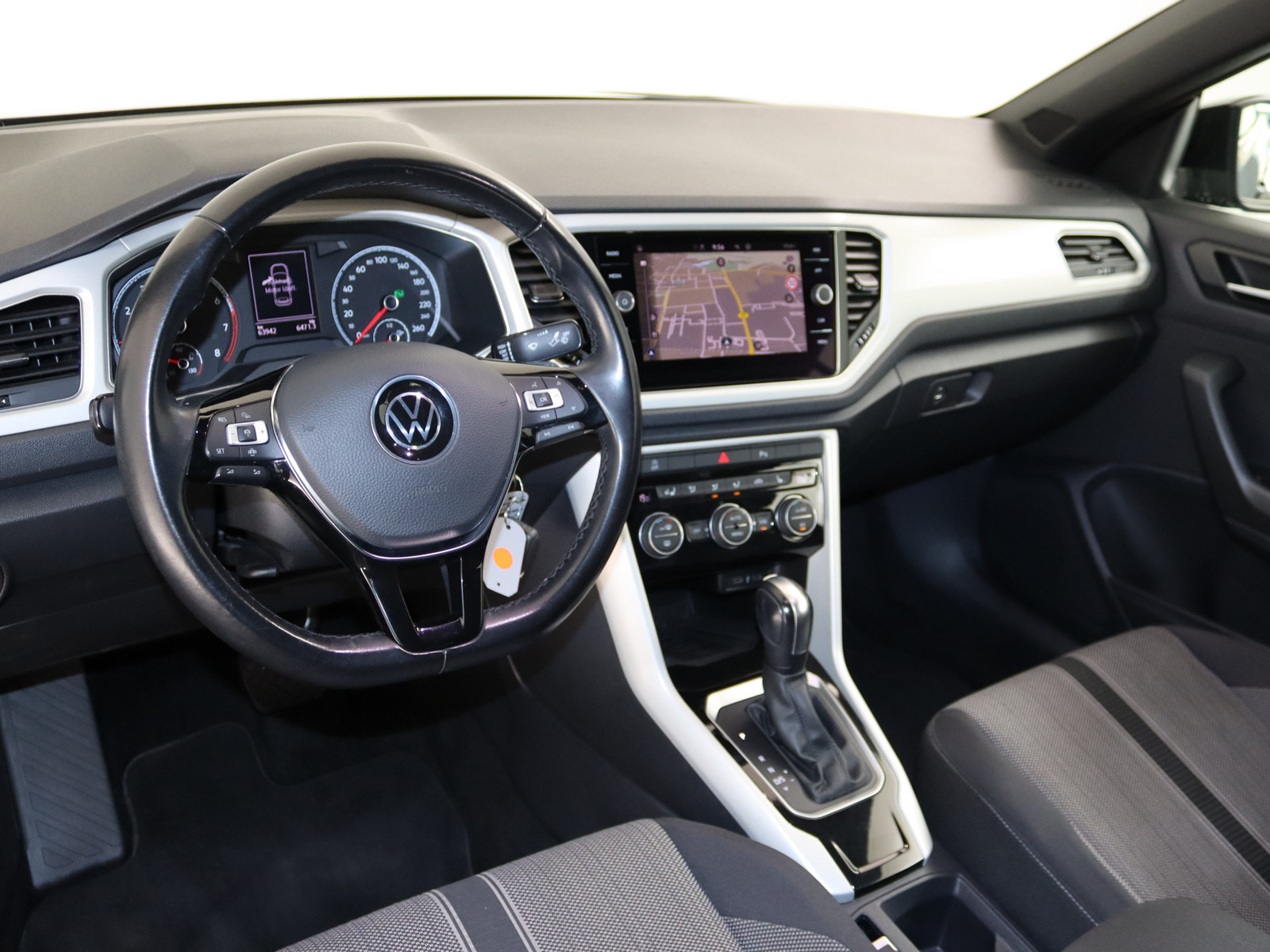 VW T-Roc Cabriolet 1.5 TSI Style VW T-Roc Cabriolet 1.5 TSI Style