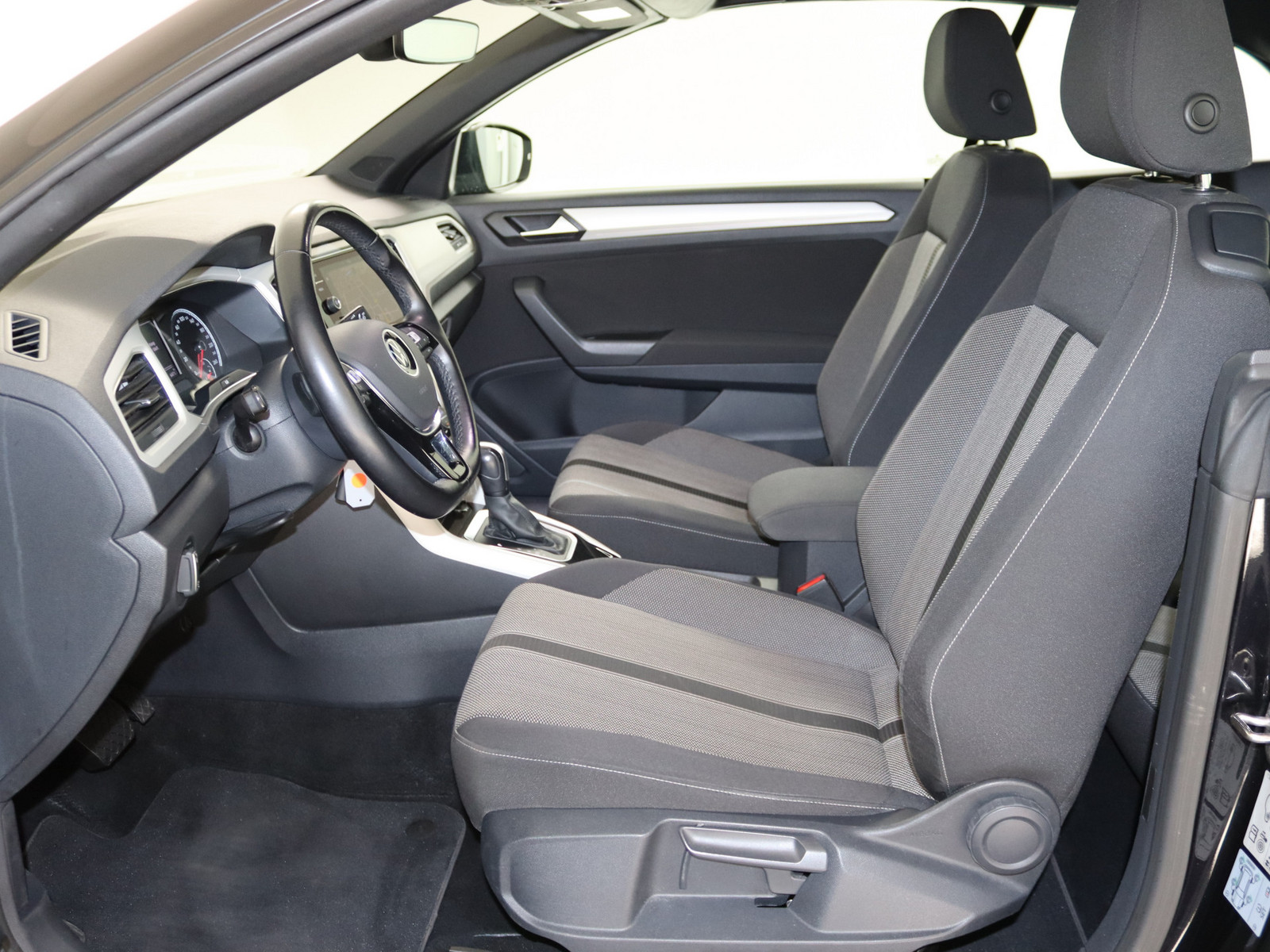 VW T-Roc Cabriolet 1.5 TSI Style VW T-Roc Cabriolet 1.5 TSI Style