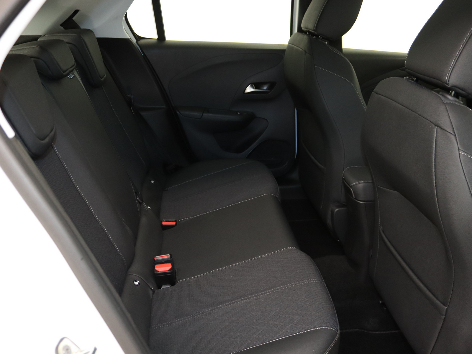 OPEL Corsa F 1.2 Elegance OPEL Corsa F 1.2 Elegance