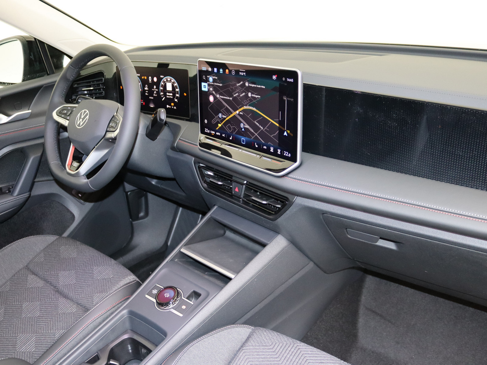VW Tiguan 1.5 eTSI Edition 20 VW Tiguan 1.5 eTSI Edition 20