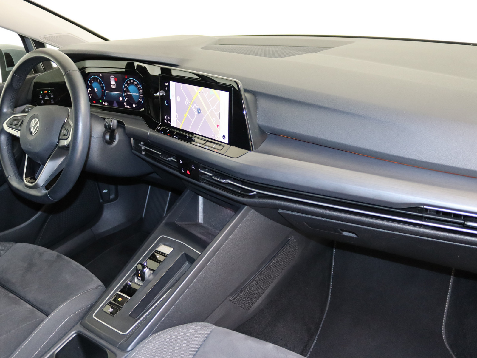 VW Golf VIII 1.5 eTSI Style VW Golf VIII 1.5 eTSI Style