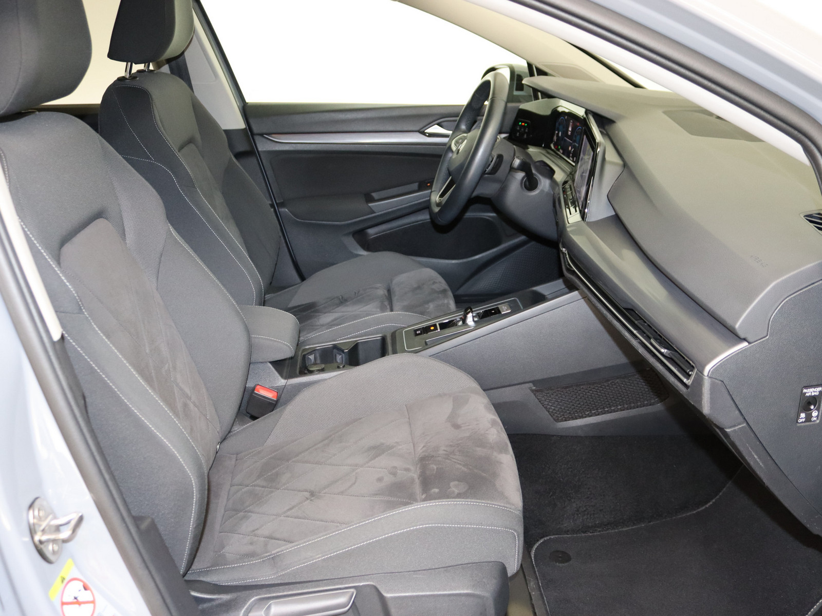 VW Golf VIII 1.5 eTSI Style VW Golf VIII 1.5 eTSI Style