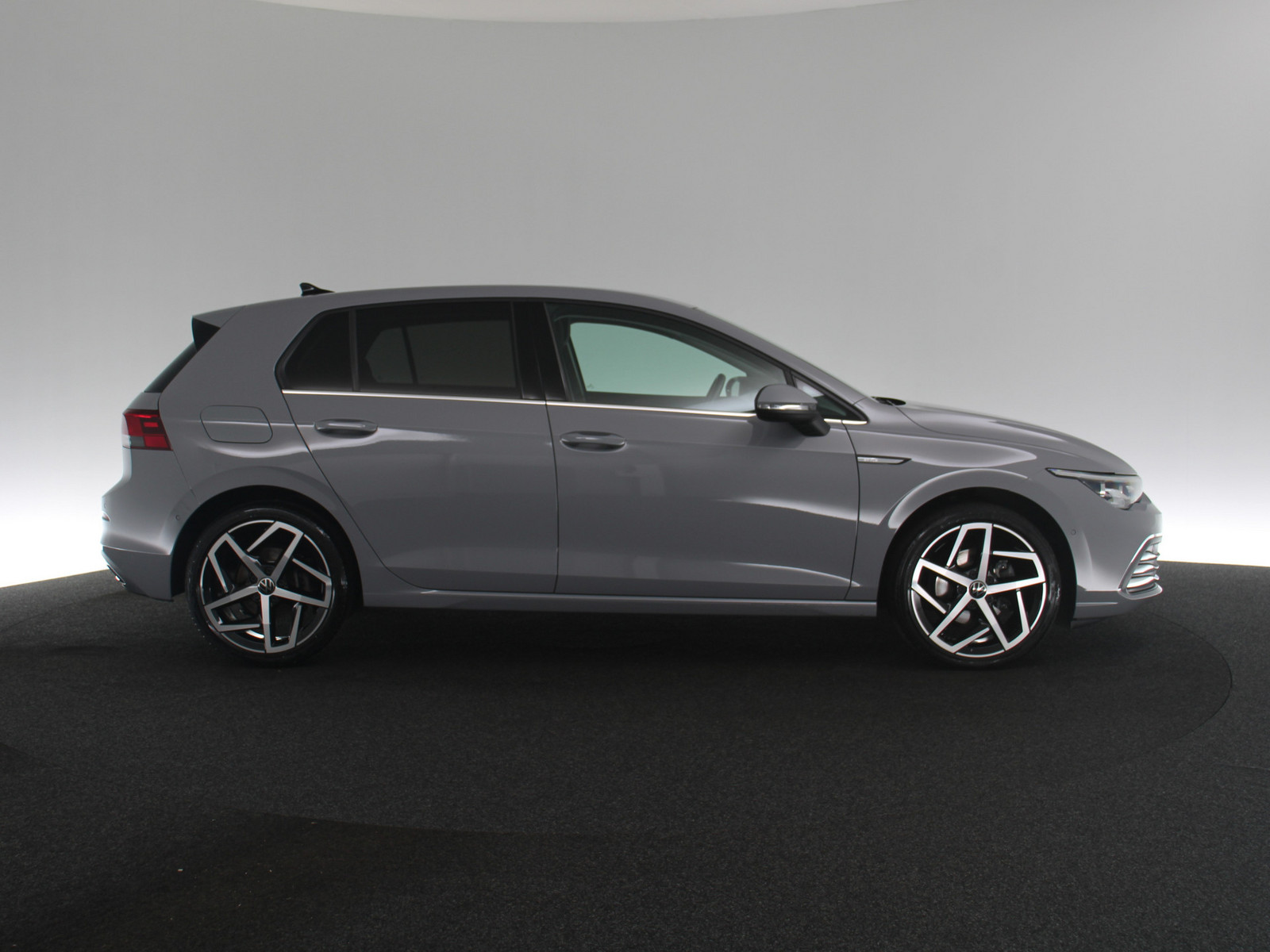 VW Golf VIII 1.5 eTSI Style VW Golf VIII 1.5 eTSI Style