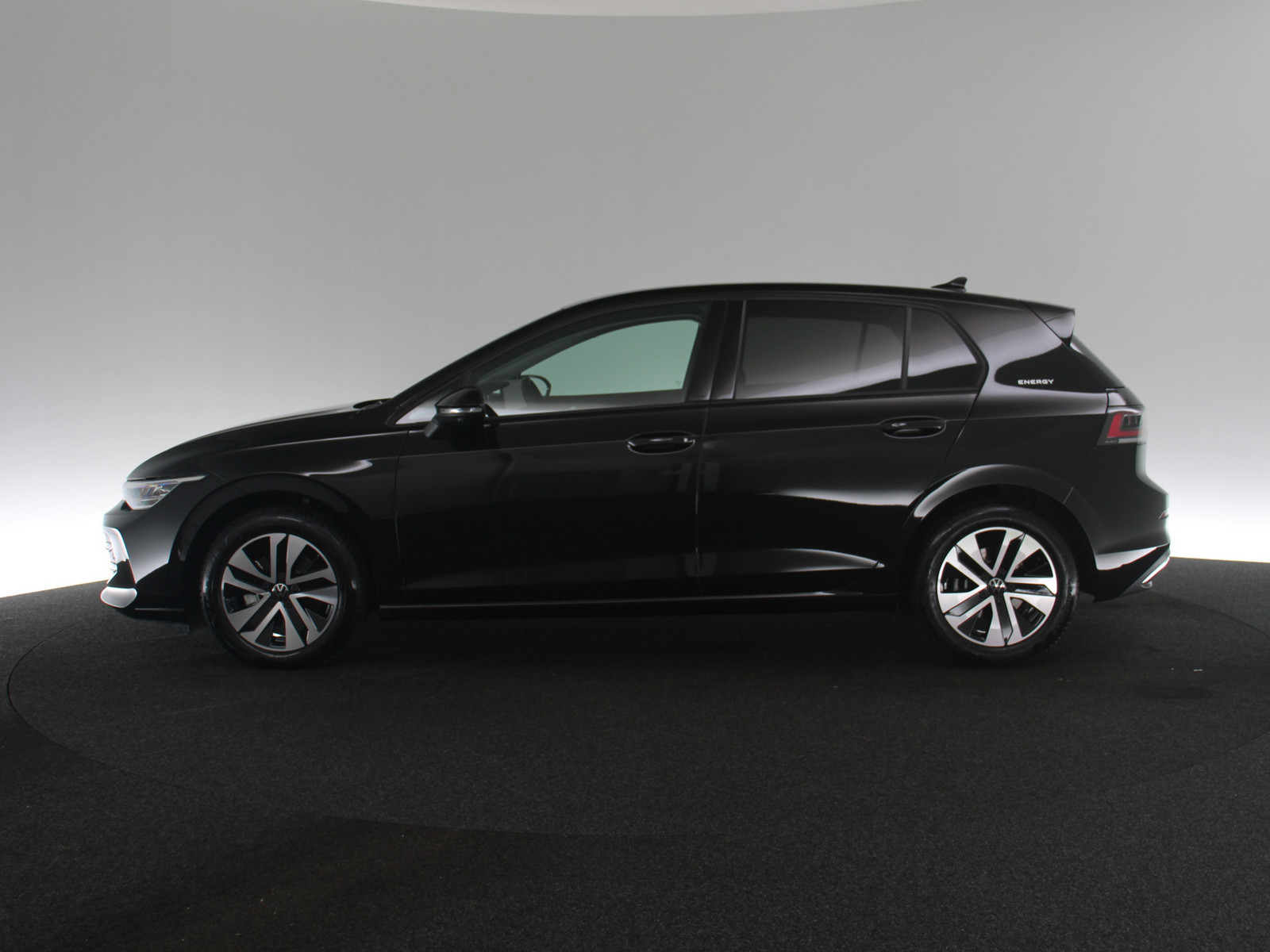 VW Golf VIII 2.0 TDI Energy VW Golf VIII 2.0 TDI Energy