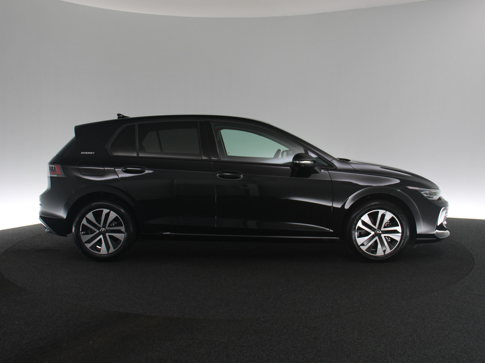 VW Golf VIII 2.0 TDI Energy VW Golf VIII 2.0 TDI Energy