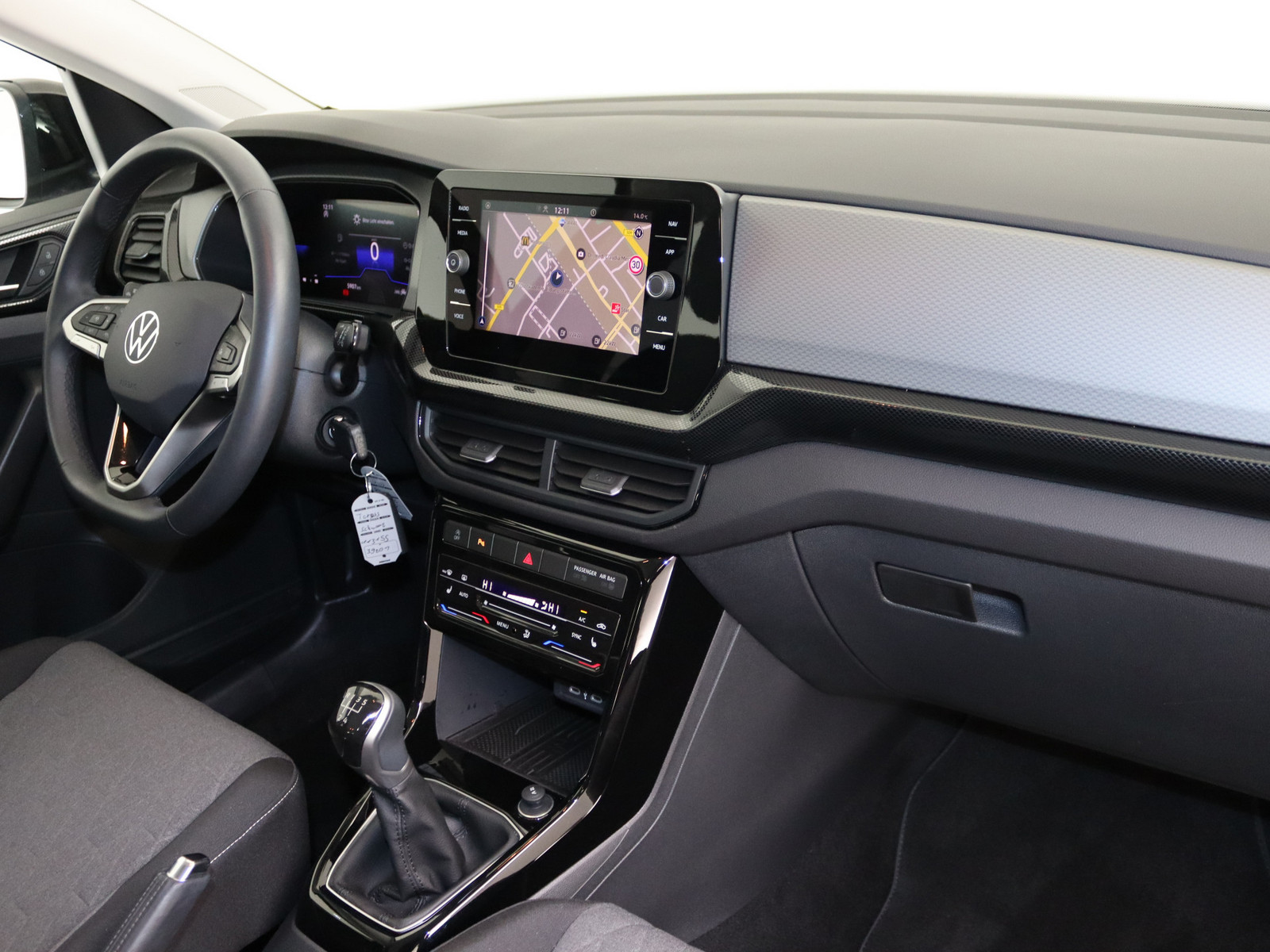 VW T-Cross 1.0 TSI Life VW T-Cross 1.0 TSI Life