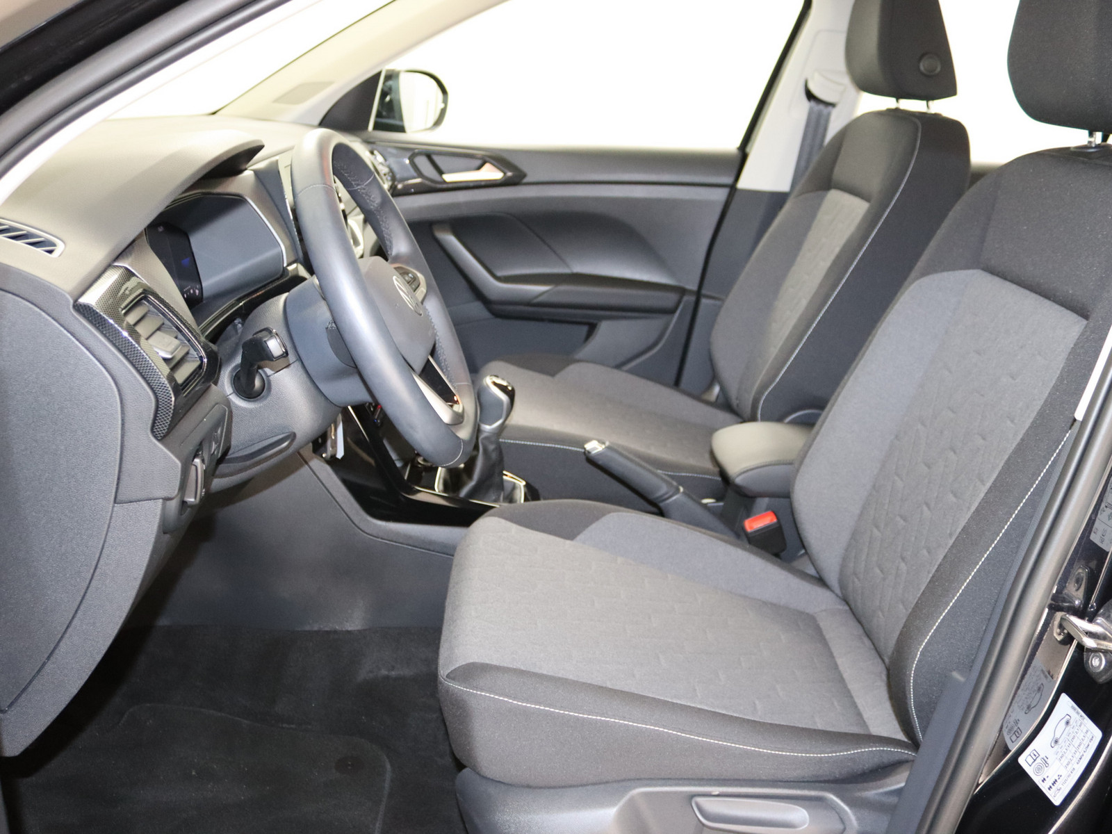 VW T-Cross 1.0 TSI Life VW T-Cross 1.0 TSI Life