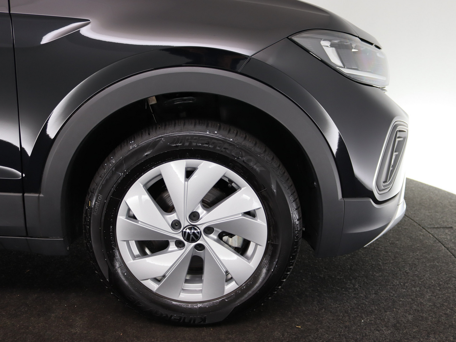 VW T-Cross 1.0 TSI Life VW T-Cross 1.0 TSI Life
