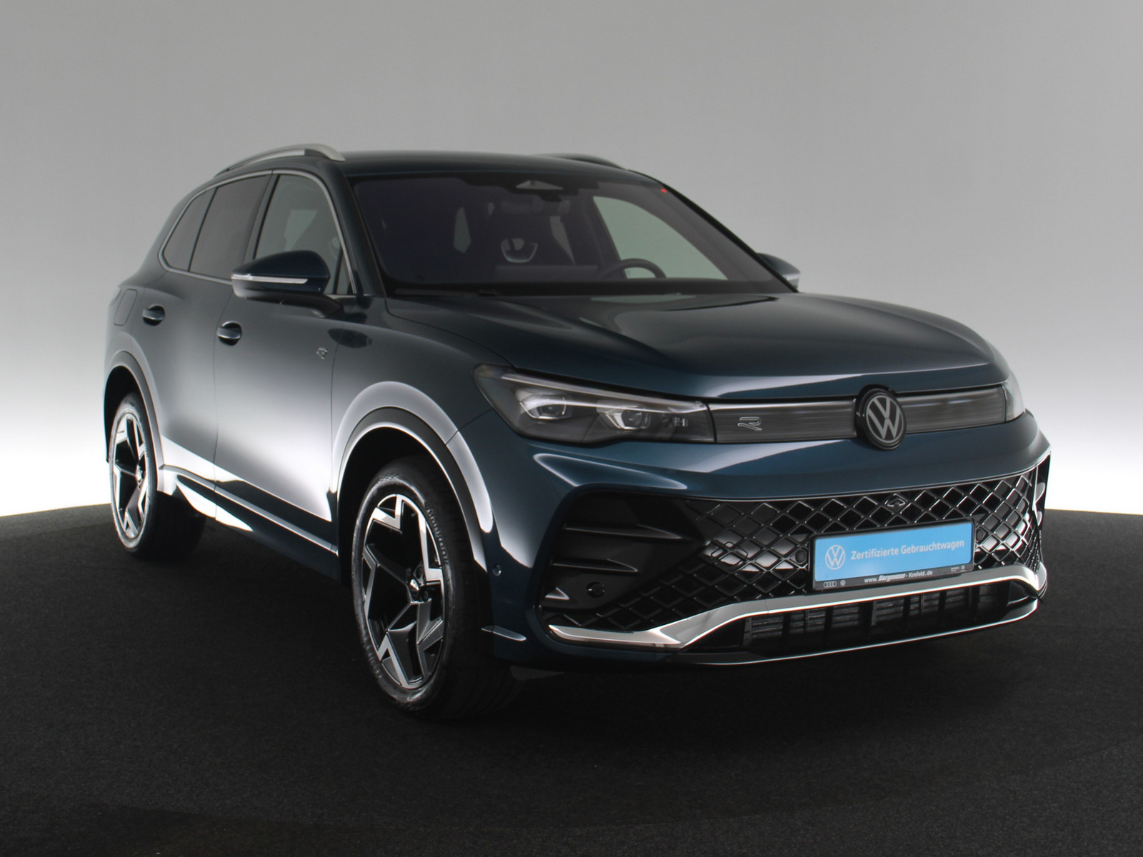 VW Tiguan 2.0 TSI R-Line 4Motion VW Tiguan 2.0 TSI R-Line 4Motion