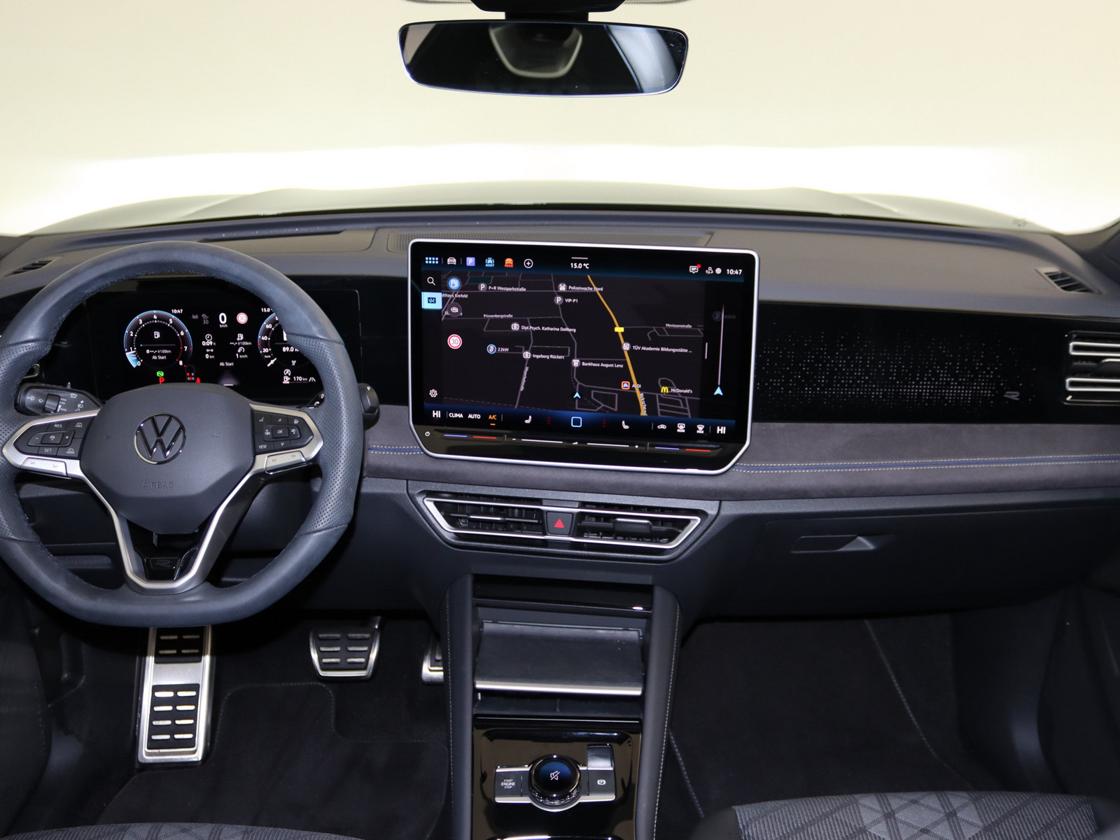 VW Tiguan 2.0 TSI R-Line 4Motion VW Tiguan 2.0 TSI R-Line 4Motion