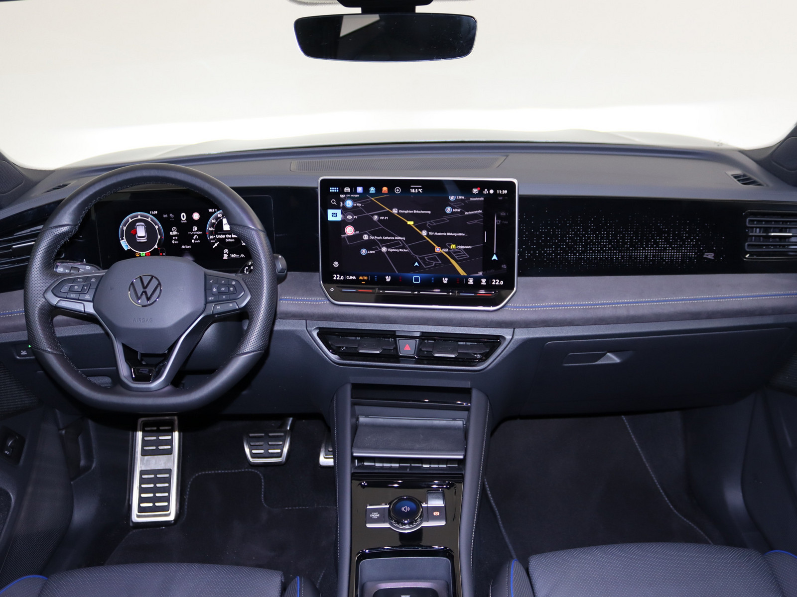 VW Tiguan 2.0 TSI R-Line 4Motion VW Tiguan 2.0 TSI R-Line 4Motion