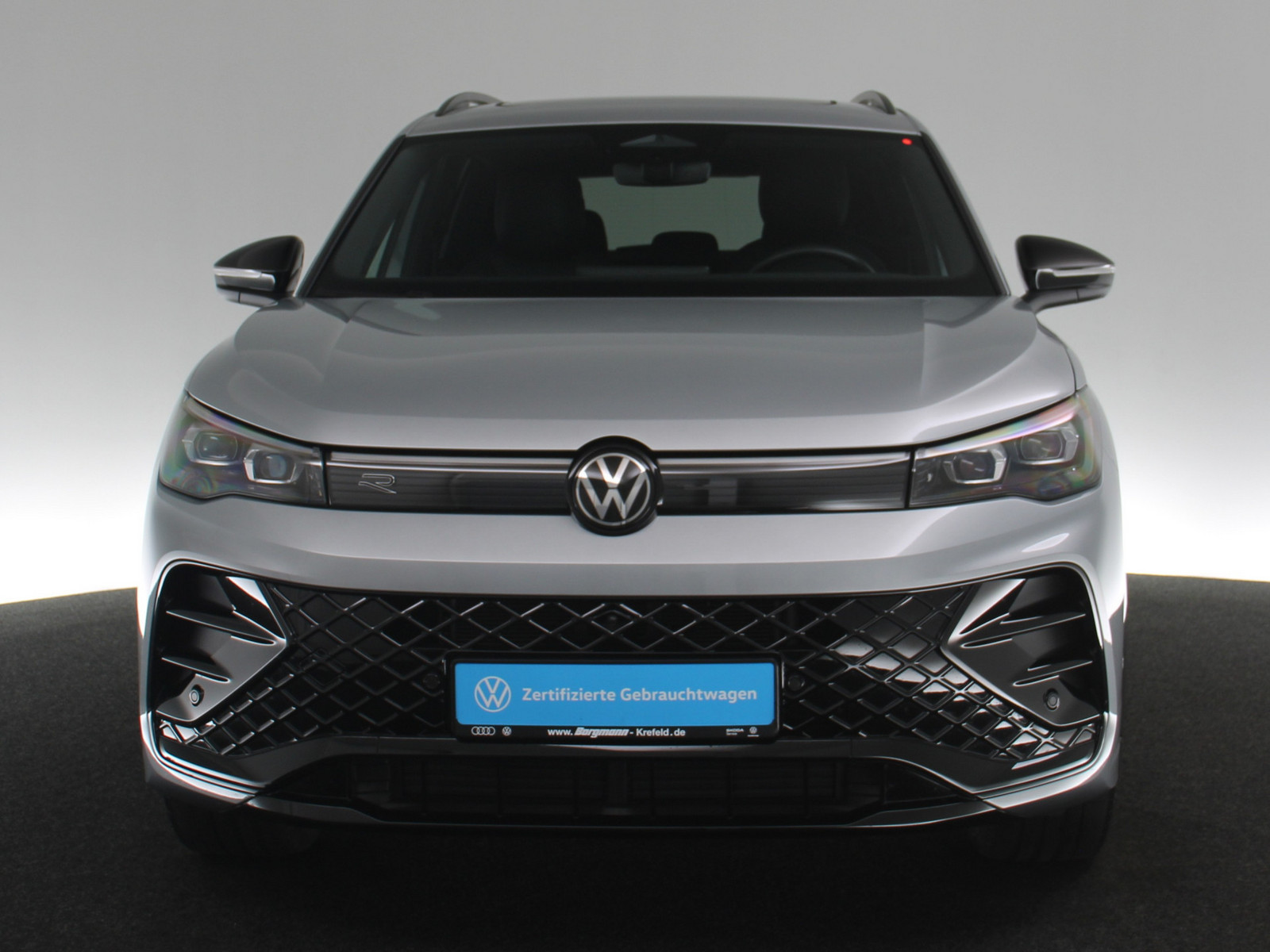 VW Tiguan 2.0 TSI R-Line 4Motion VW Tiguan 2.0 TSI R-Line 4Motion