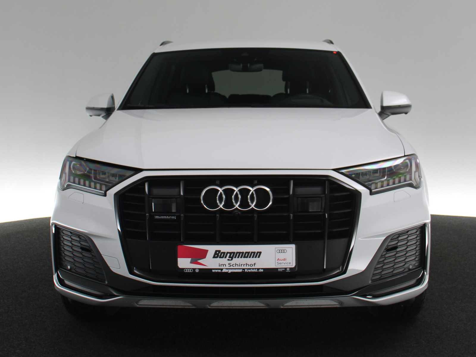 AUDI Q7 50 TDI quattro S line AUDI Q7 50 TDI quattro S line