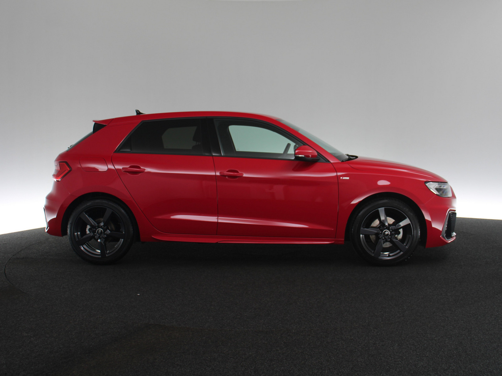 AUDI A1 Sportback 30 TFSI S line AUDI A1 Sportback 30 TFSI S line