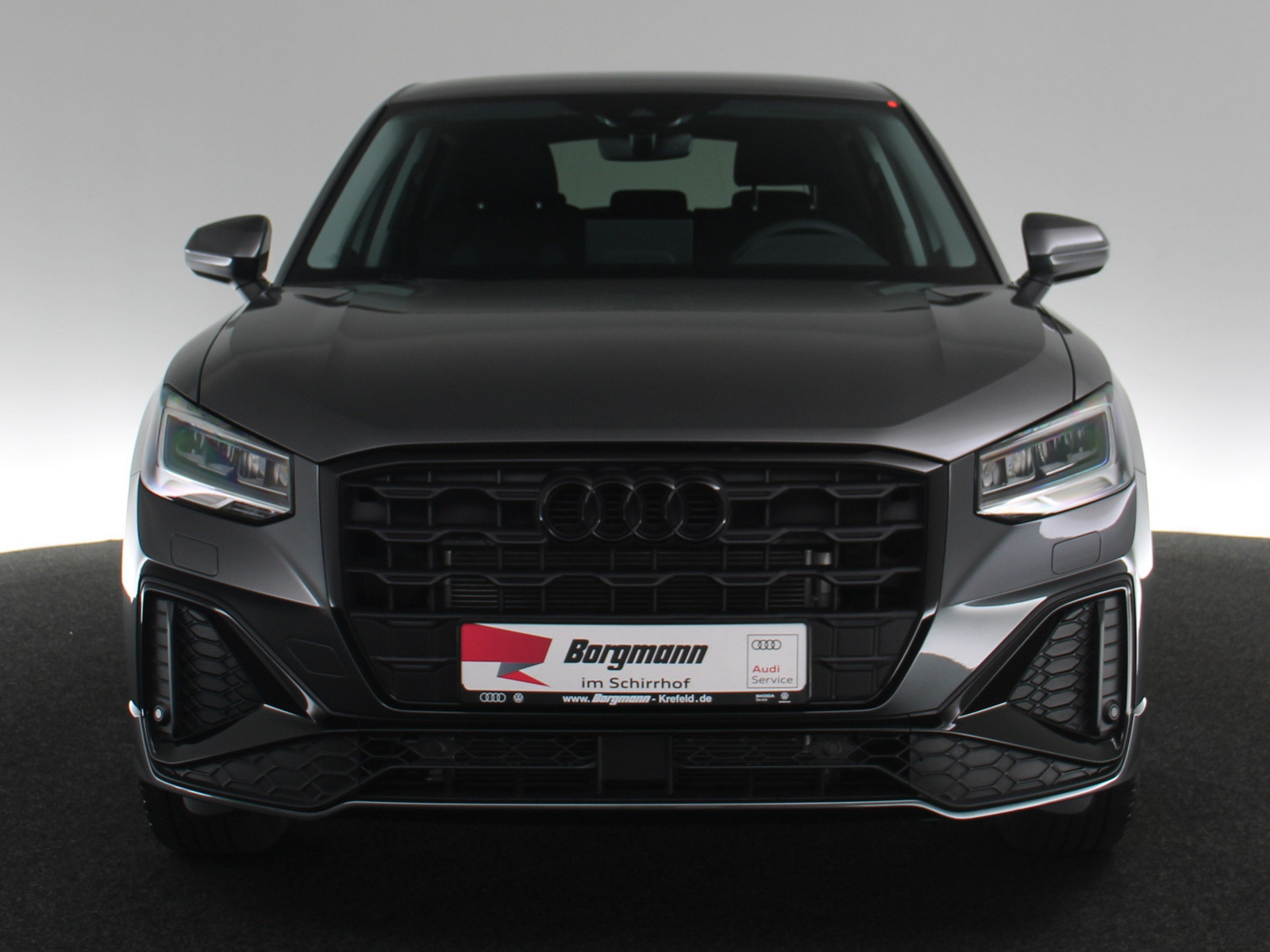 AUDI Q2 35 TFSI S line AUDI Q2 35 TFSI S line
