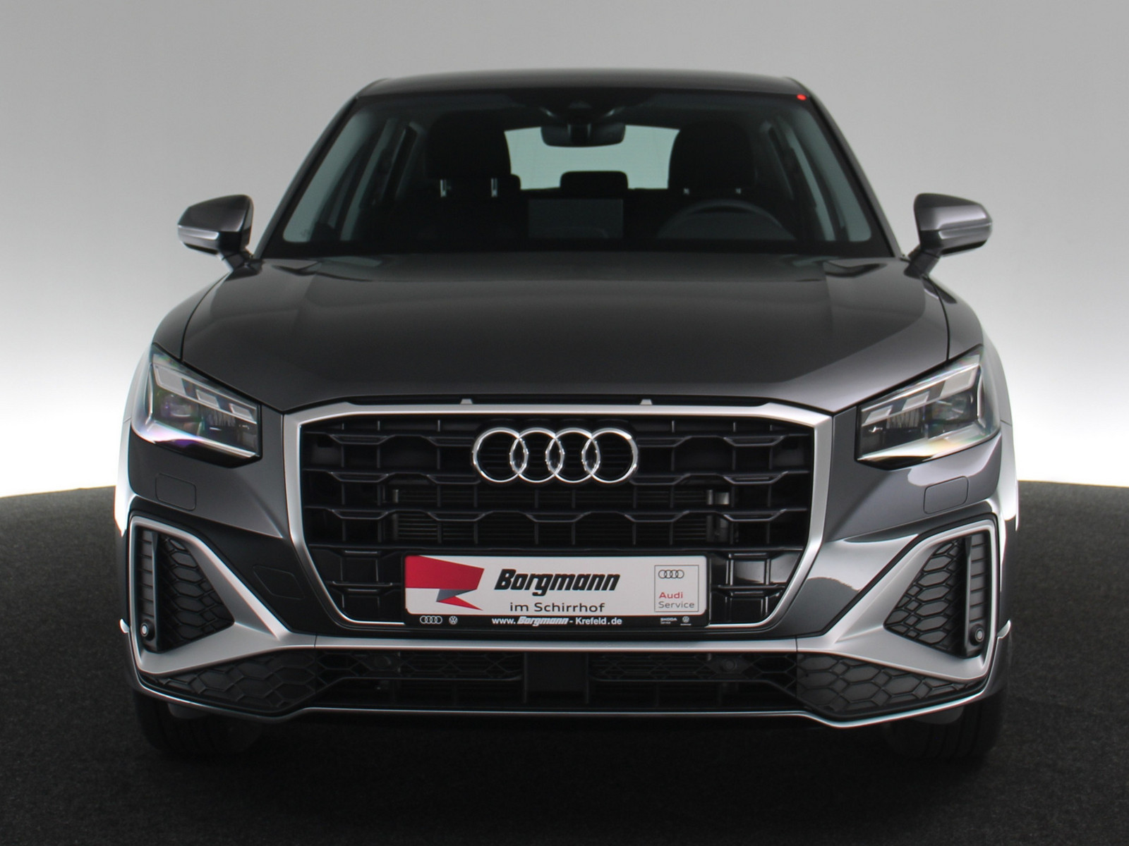 AUDI Q2 35 TFSI S line AUDI Q2 35 TFSI S line