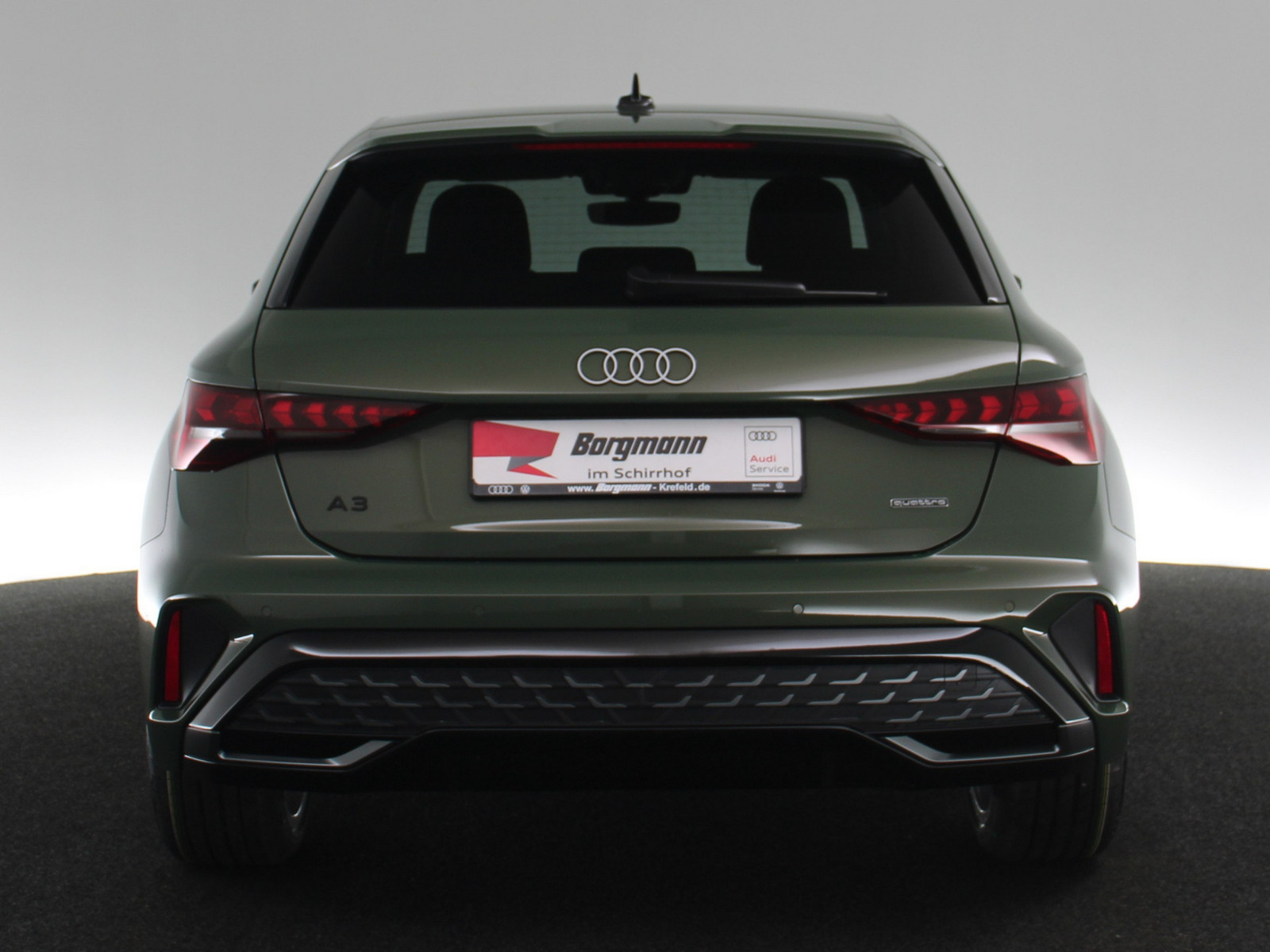 AUDI A3 Sportback quattro S line AUDI A3 Sportback quattro S line