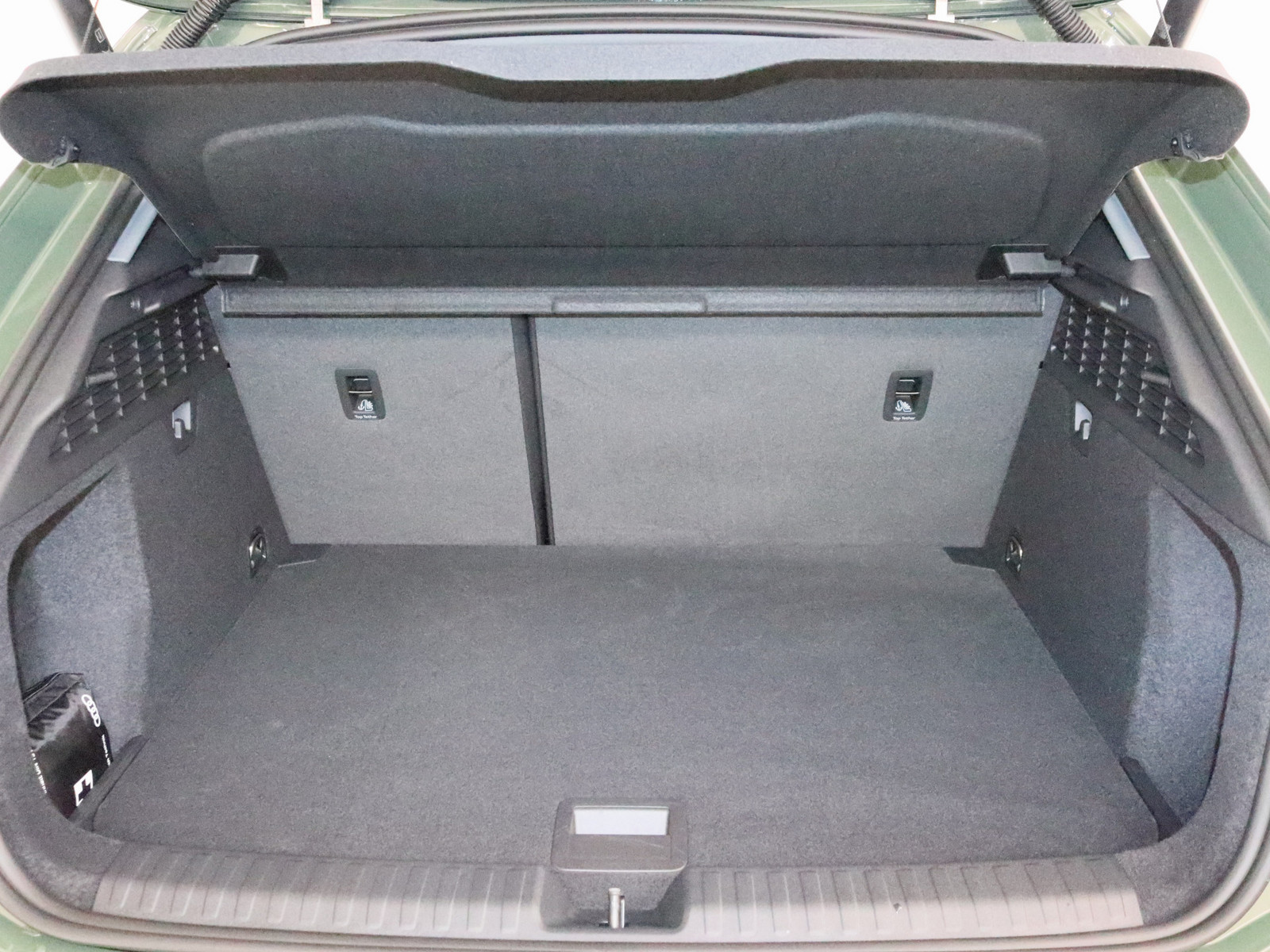 AUDI A3 Sportback quattro S line AUDI A3 Sportback quattro S line