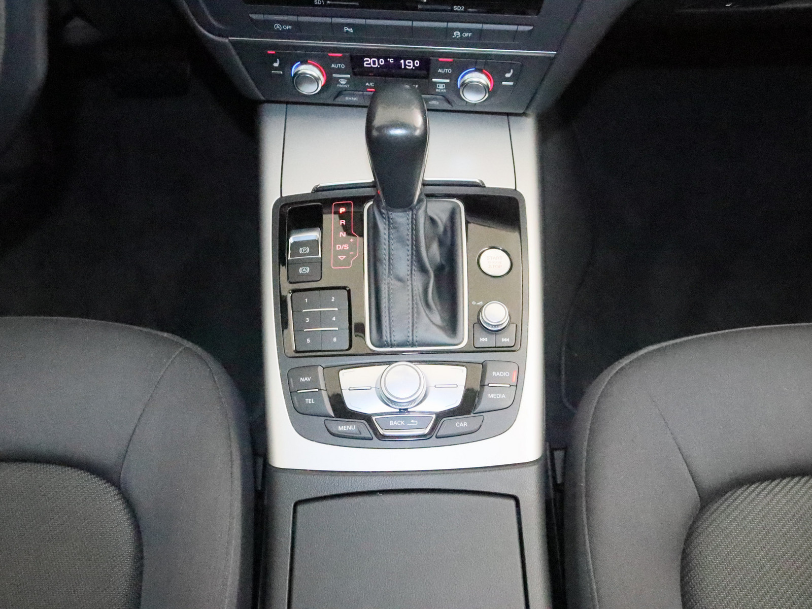 AUDI A6 Avant 2.0 TDI ultra AUDI A6 Avant 2.0 TDI ultra