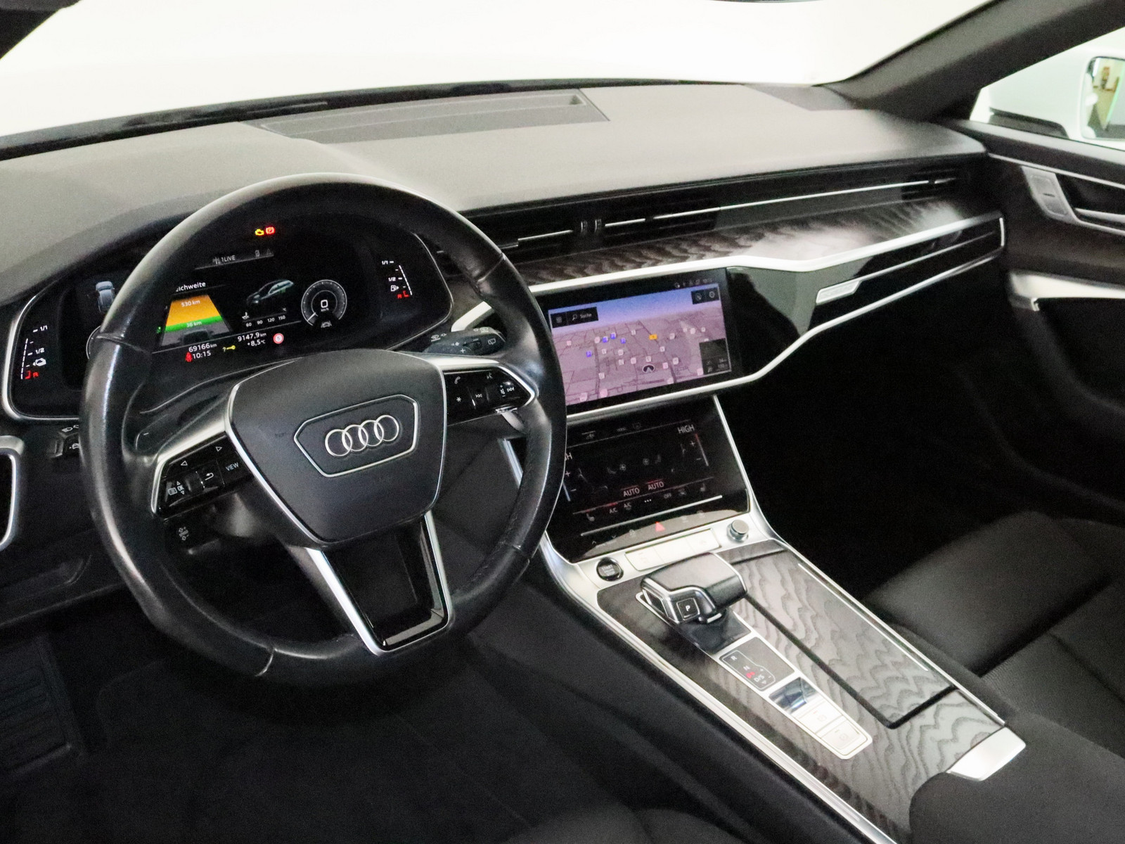 AUDI A6 Avant 50 TFSI e quattro sport AUDI A6 Avant 50 TFSI e quattro sport