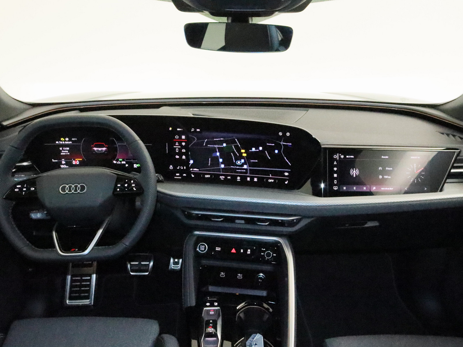 AUDI Q5 Sportback 2.0 TDI quattro AUDI Q5 Sportback 2.0 TDI quattro