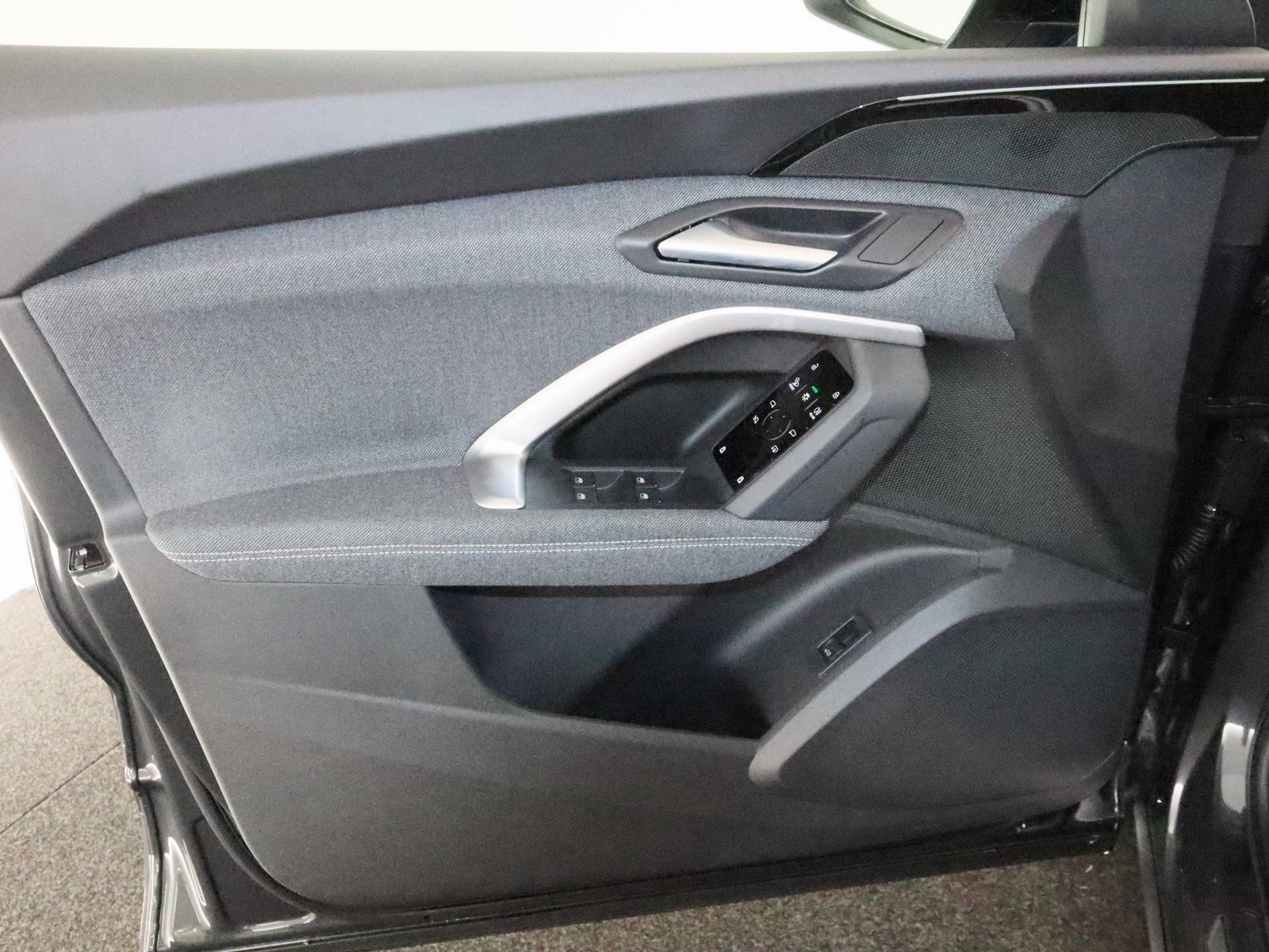 AUDI Q5 Sportback 2.0 TDI quattro AUDI Q5 Sportback 2.0 TDI quattro