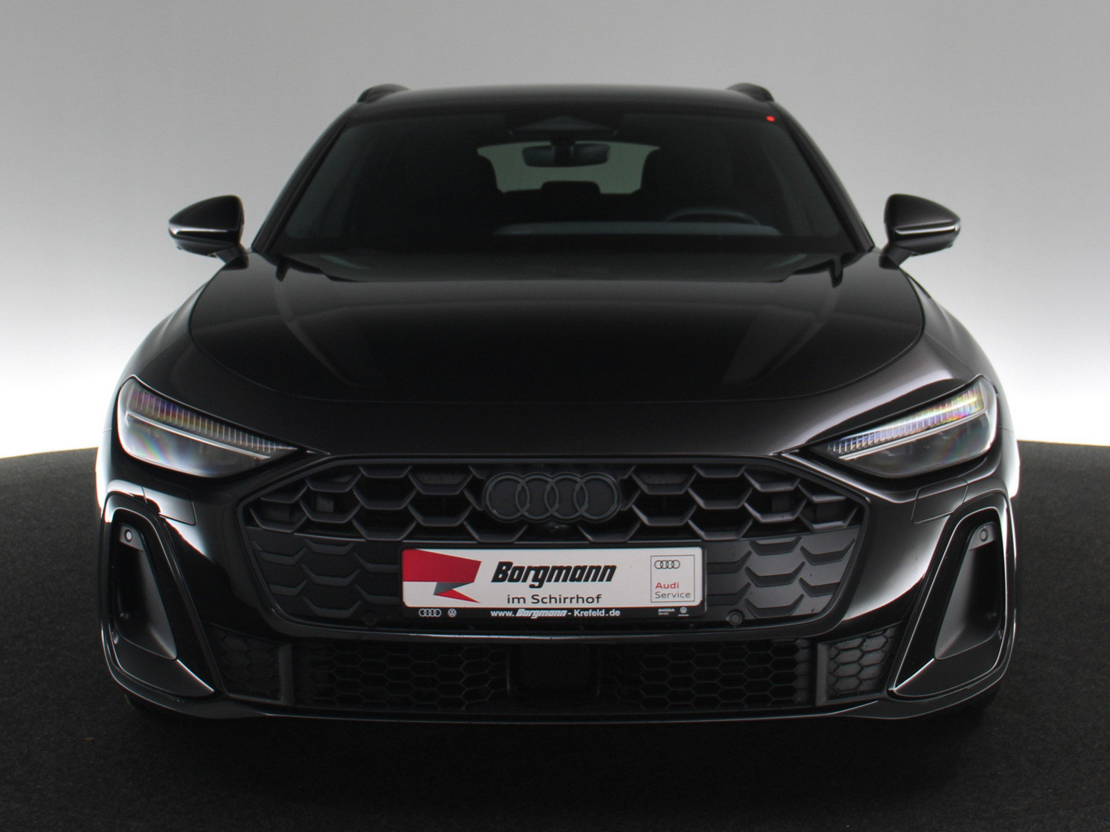 AUDI A5 Avant 2.0 TFSI S-line AUDI A5 Avant 2.0 TFSI S-line