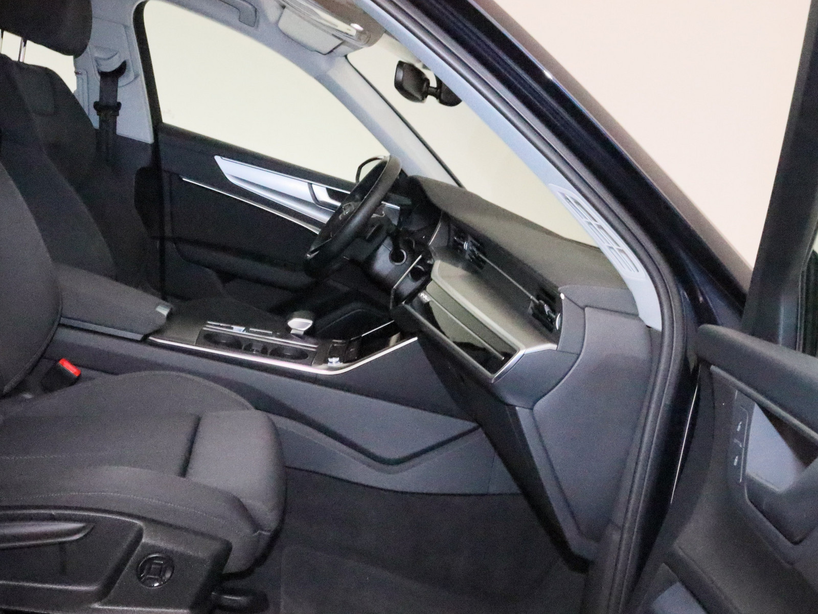 AUDI A6 Avant 45 TDI quattro sport AUDI A6 Avant 45 TDI quattro sport