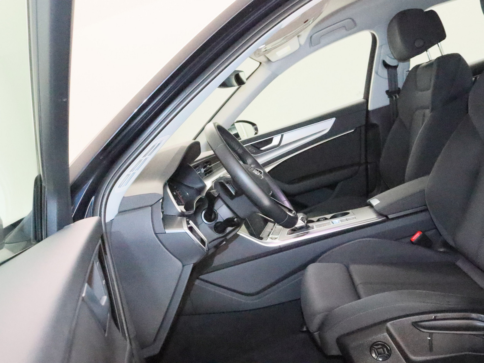 AUDI A6 Avant 45 TDI quattro sport AUDI A6 Avant 45 TDI quattro sport