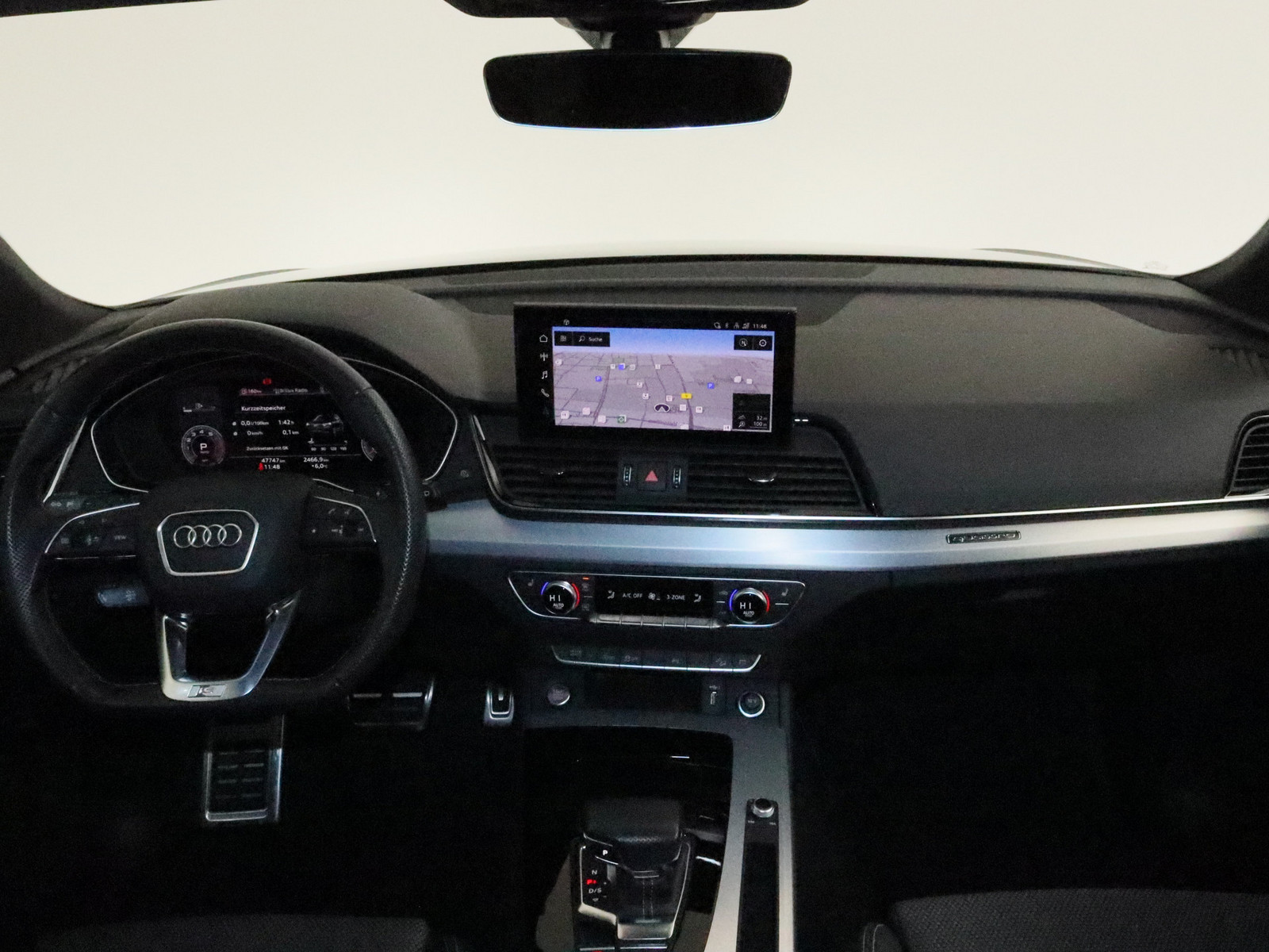 AUDI Q5 40 TFSI quattro S line AUDI Q5 40 TFSI quattro S line