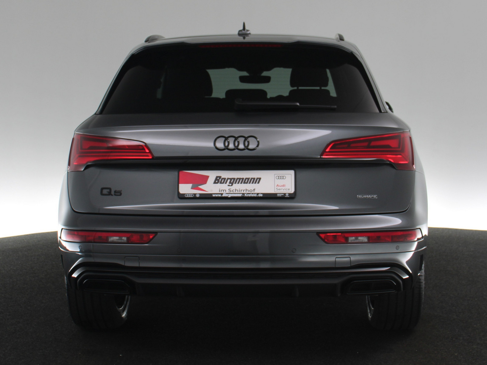 AUDI Q5 40 TFSI quattro S line AUDI Q5 40 TFSI quattro S line