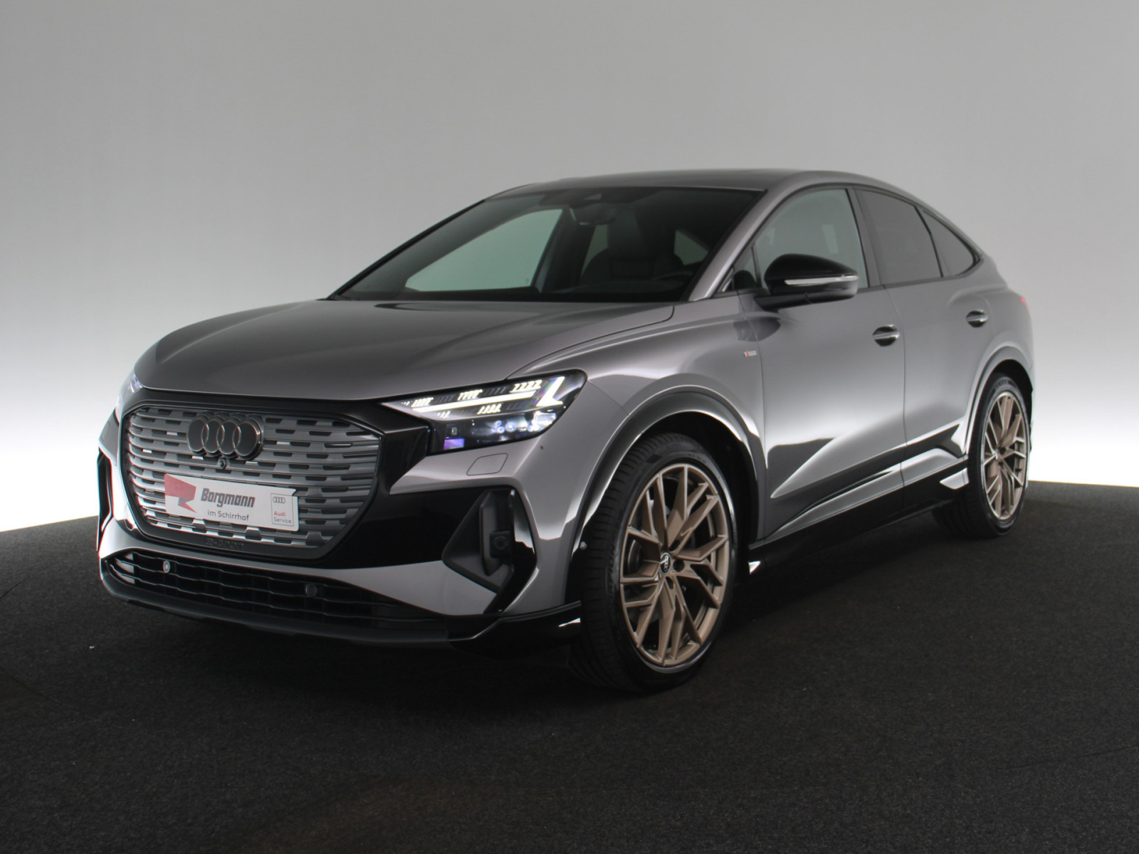 AUDI Q4 e-tron Sportback quattro AUDI Q4 e-tron Sportback quattro