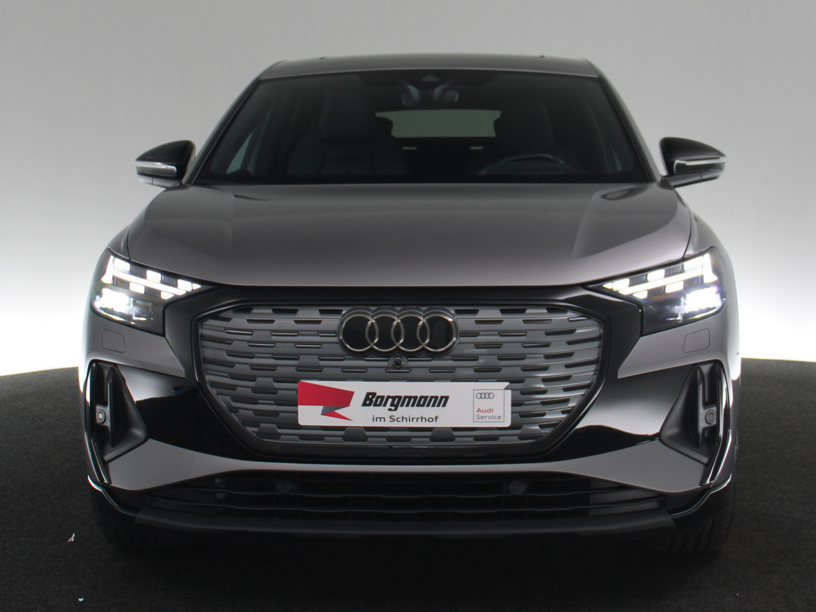 AUDI Q4 e-tron Sportback quattro AUDI Q4 e-tron Sportback quattro