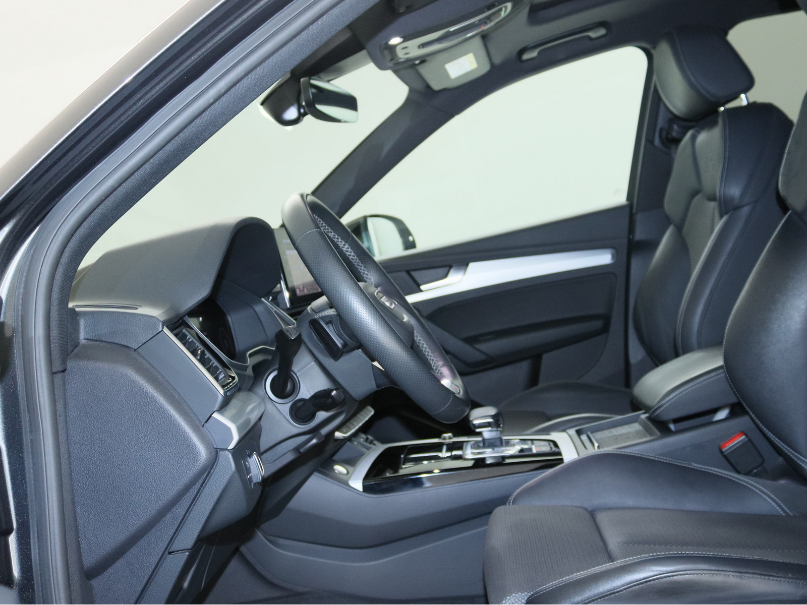 AUDI Q5 40 TDI quattro S line AUDI Q5 40 TDI quattro S line