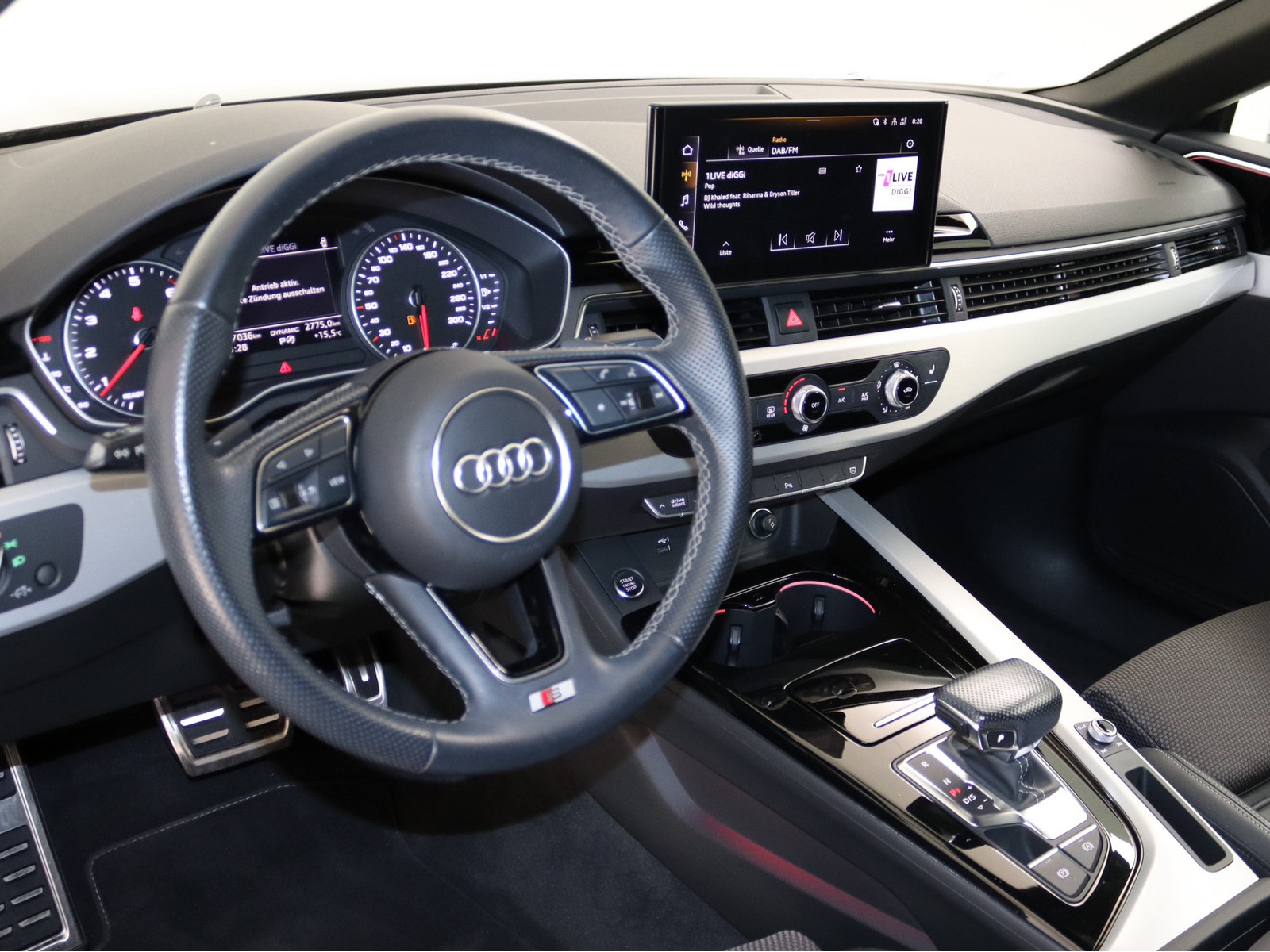 AUDI A5 Sportback 35 TFSI S line AUDI A5 Sportback 35 TFSI S line