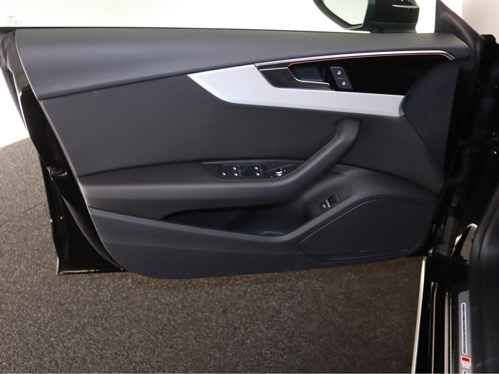 AUDI A5 Sportback 35 TFSI S line AUDI A5 Sportback 35 TFSI S line