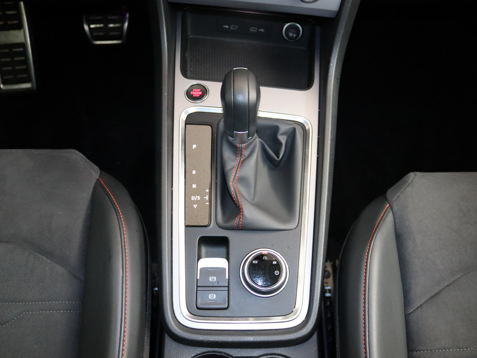 SEAT Ateca 2.0 TDI FR SEAT Ateca 2.0 TDI FR