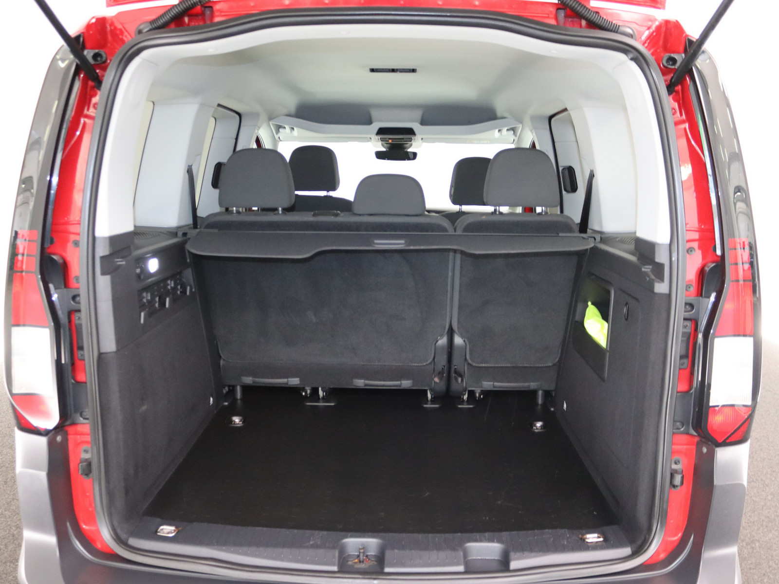 VW Caddy 2.0 TDI VW Caddy 2.0 TDI