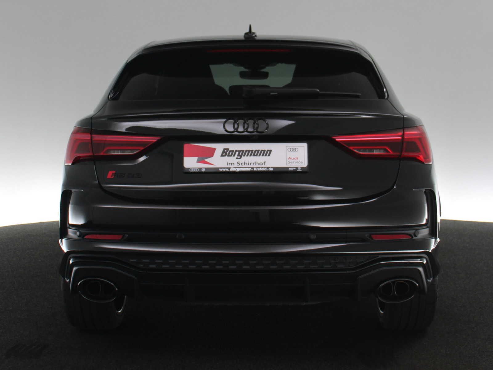 AUDI RS Q3 Sportback AUDI RS Q3 Sportback