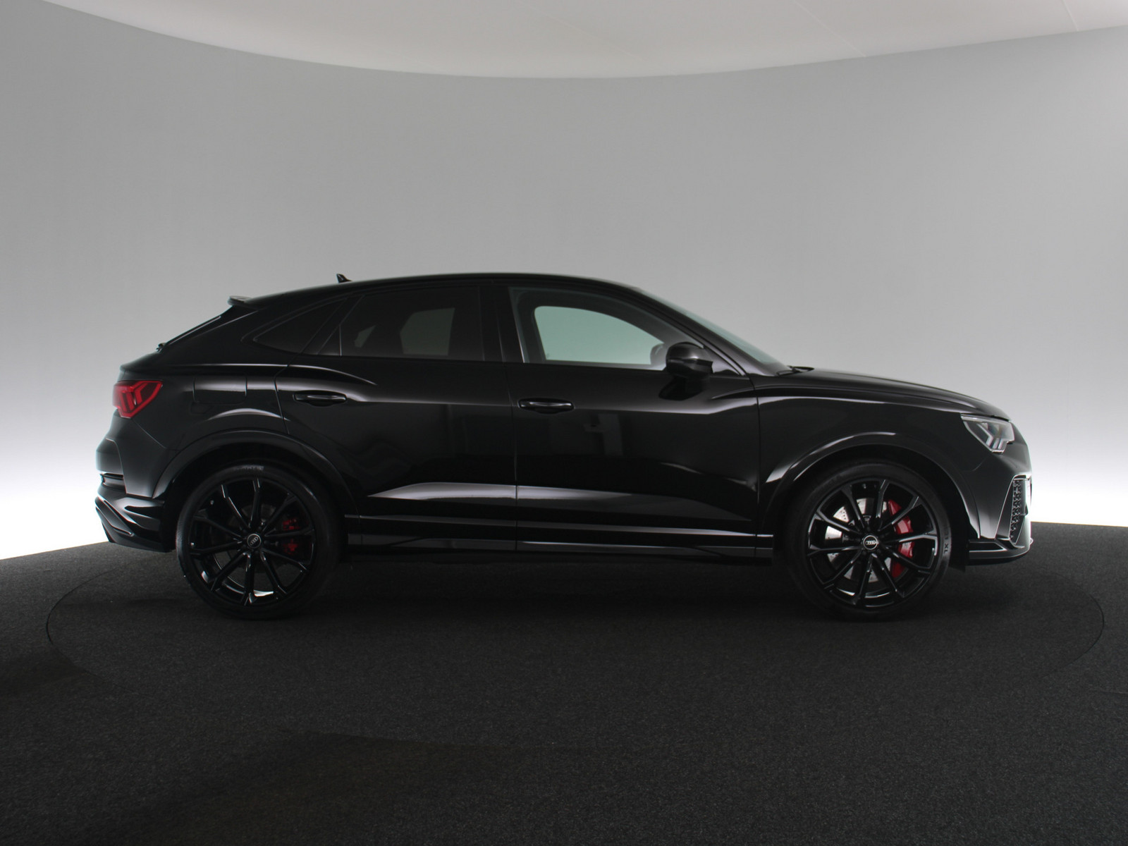 AUDI RS Q3 Sportback AUDI RS Q3 Sportback