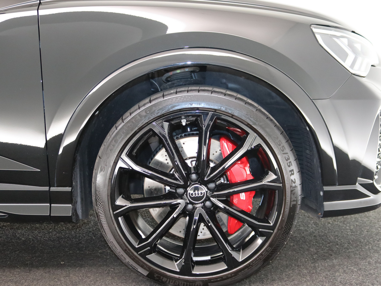 AUDI RS Q3 Sportback AUDI RS Q3 Sportback
