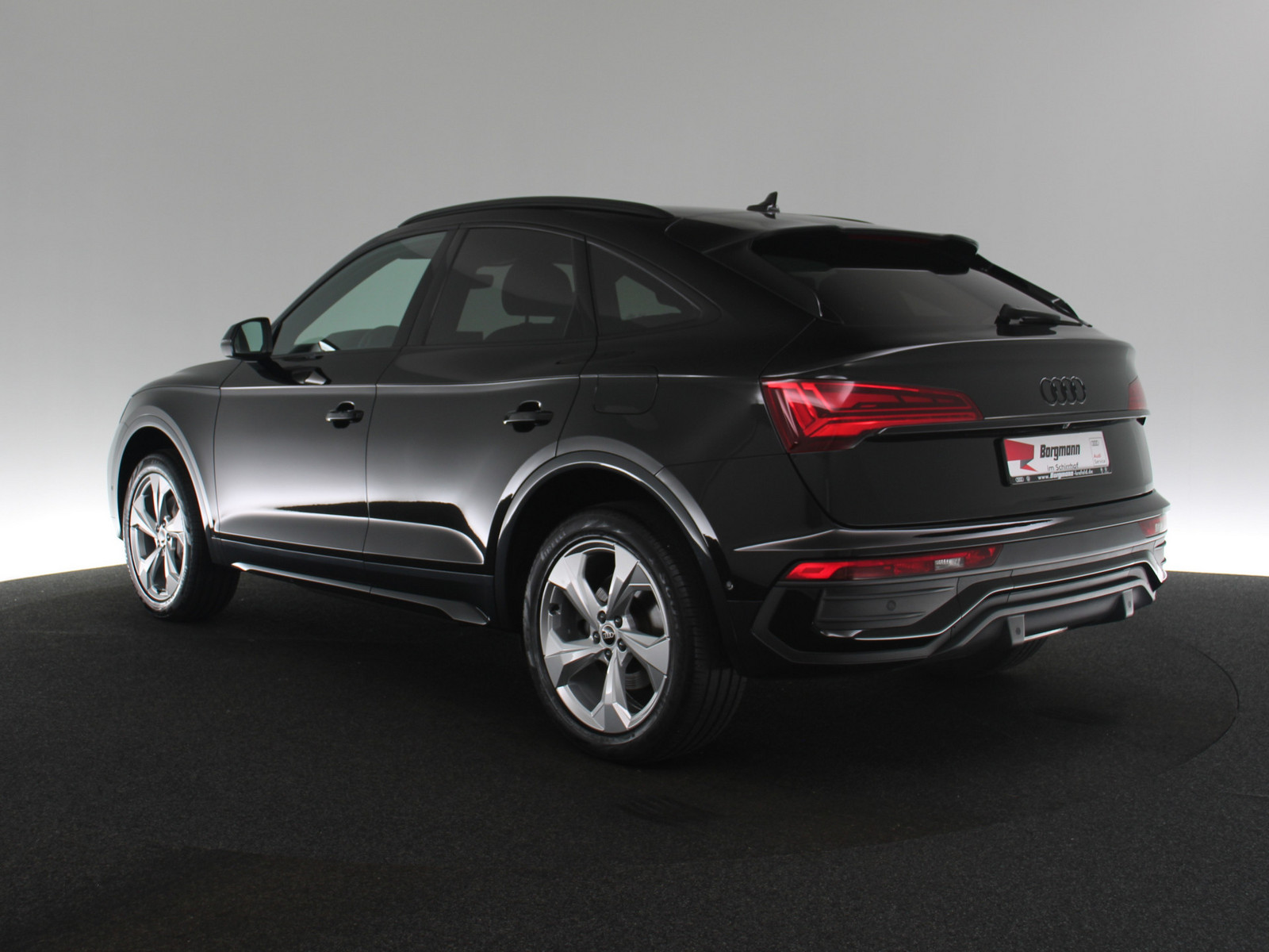 AUDI Q5 Sportback 50 TFSI advanced AUDI Q5 Sportback 50 TFSI advanced