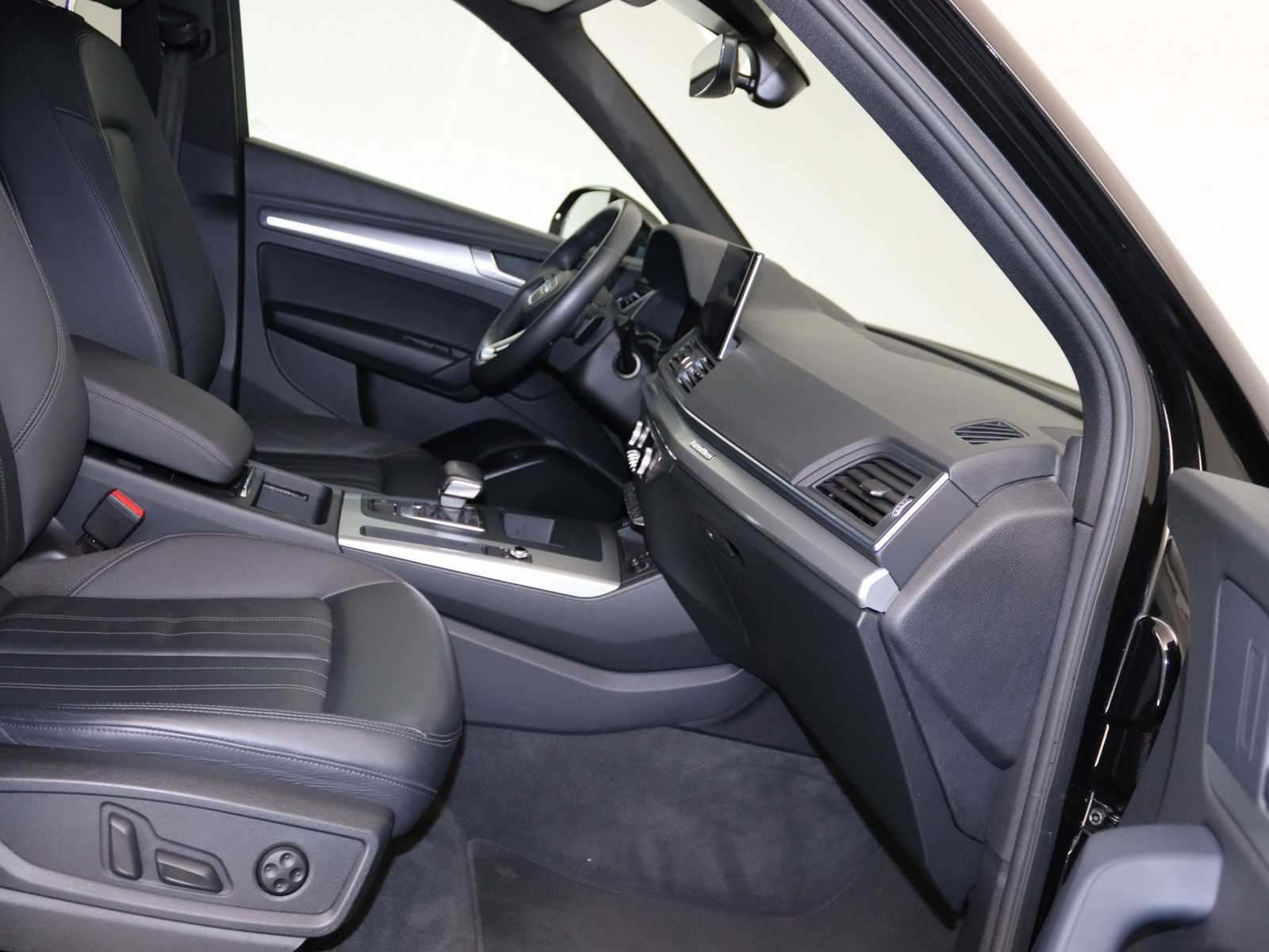 AUDI Q5 Sportback 50 TFSI advanced AUDI Q5 Sportback 50 TFSI advanced