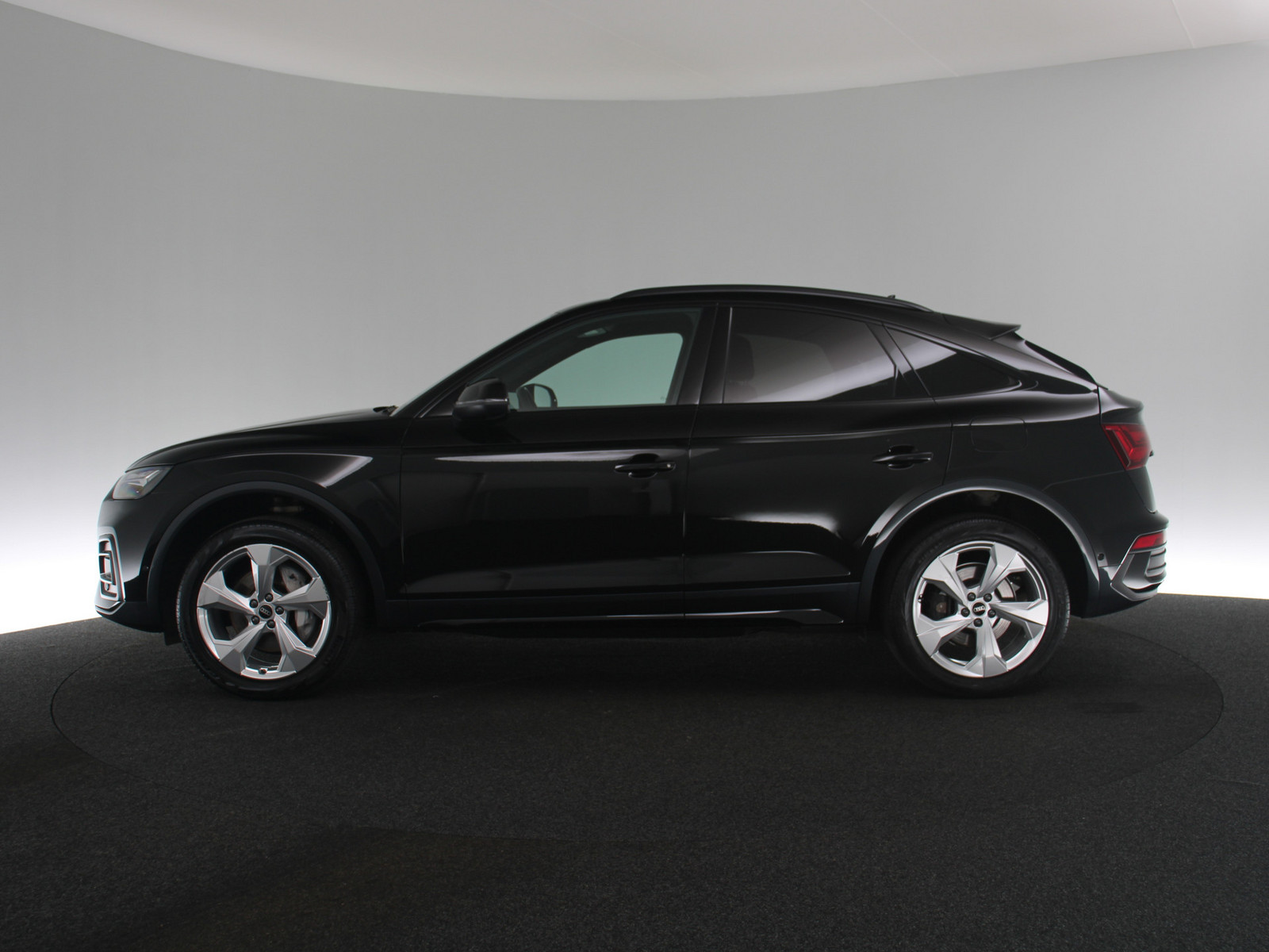 AUDI Q5 Sportback 50 TFSI advanced AUDI Q5 Sportback 50 TFSI advanced