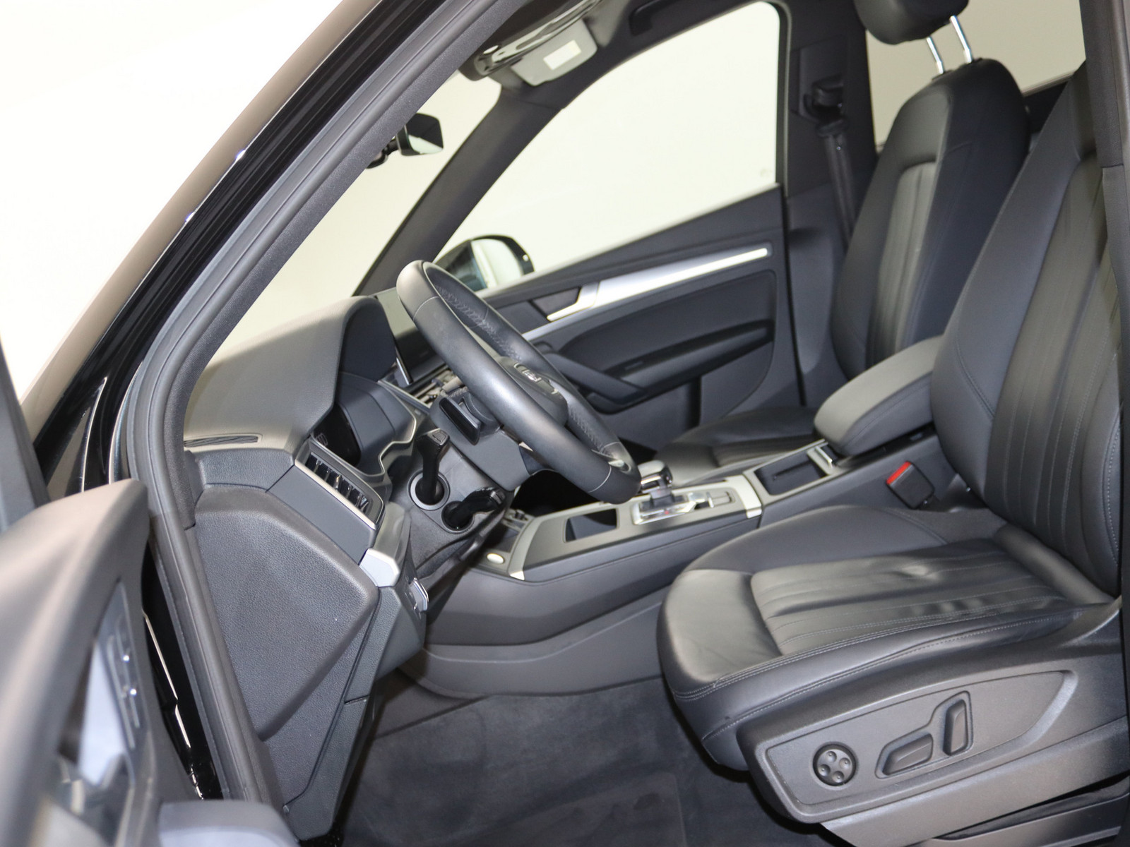 AUDI Q5 Sportback 50 TFSI advanced AUDI Q5 Sportback 50 TFSI advanced