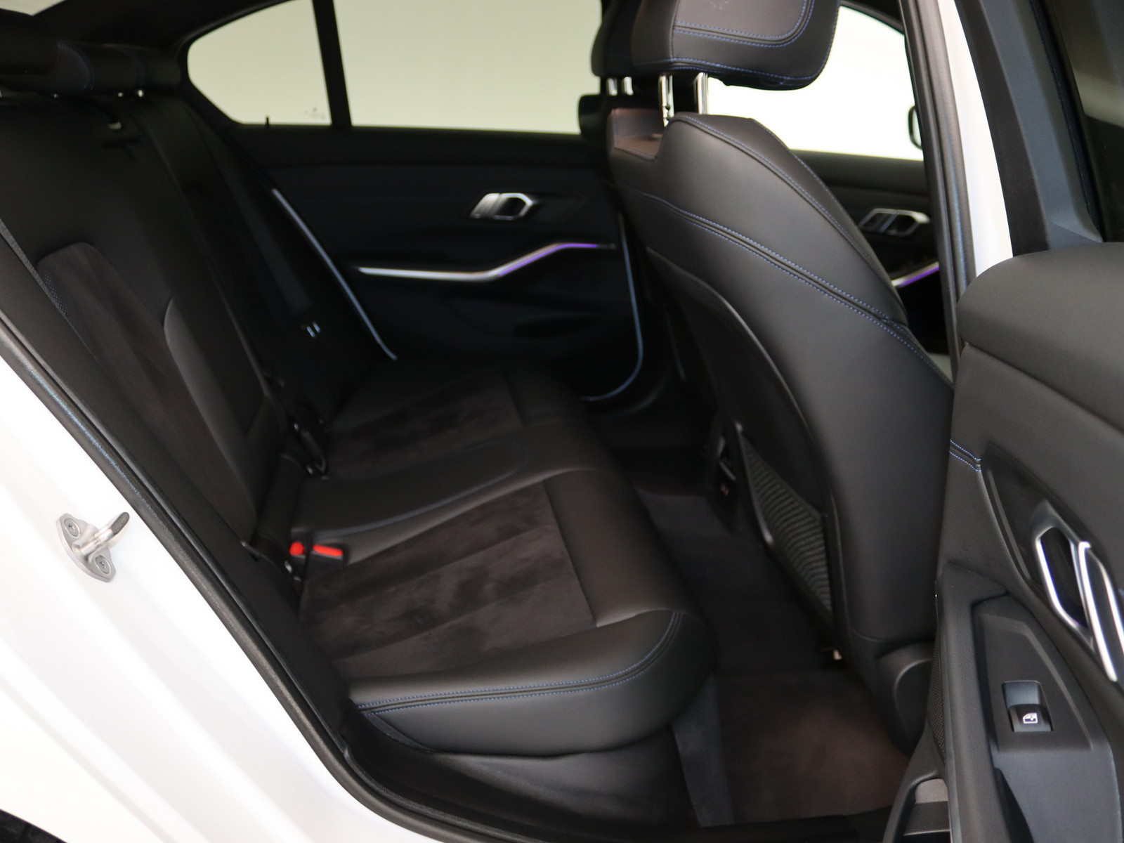 BMW 330 e M Sport BMW 330 e M Sport