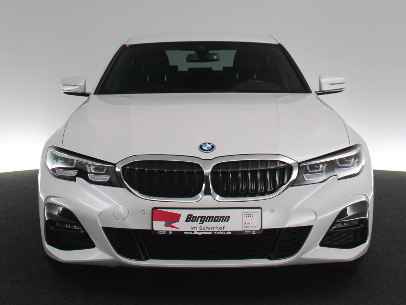 BMW 330 e M Sport BMW 330 e M Sport