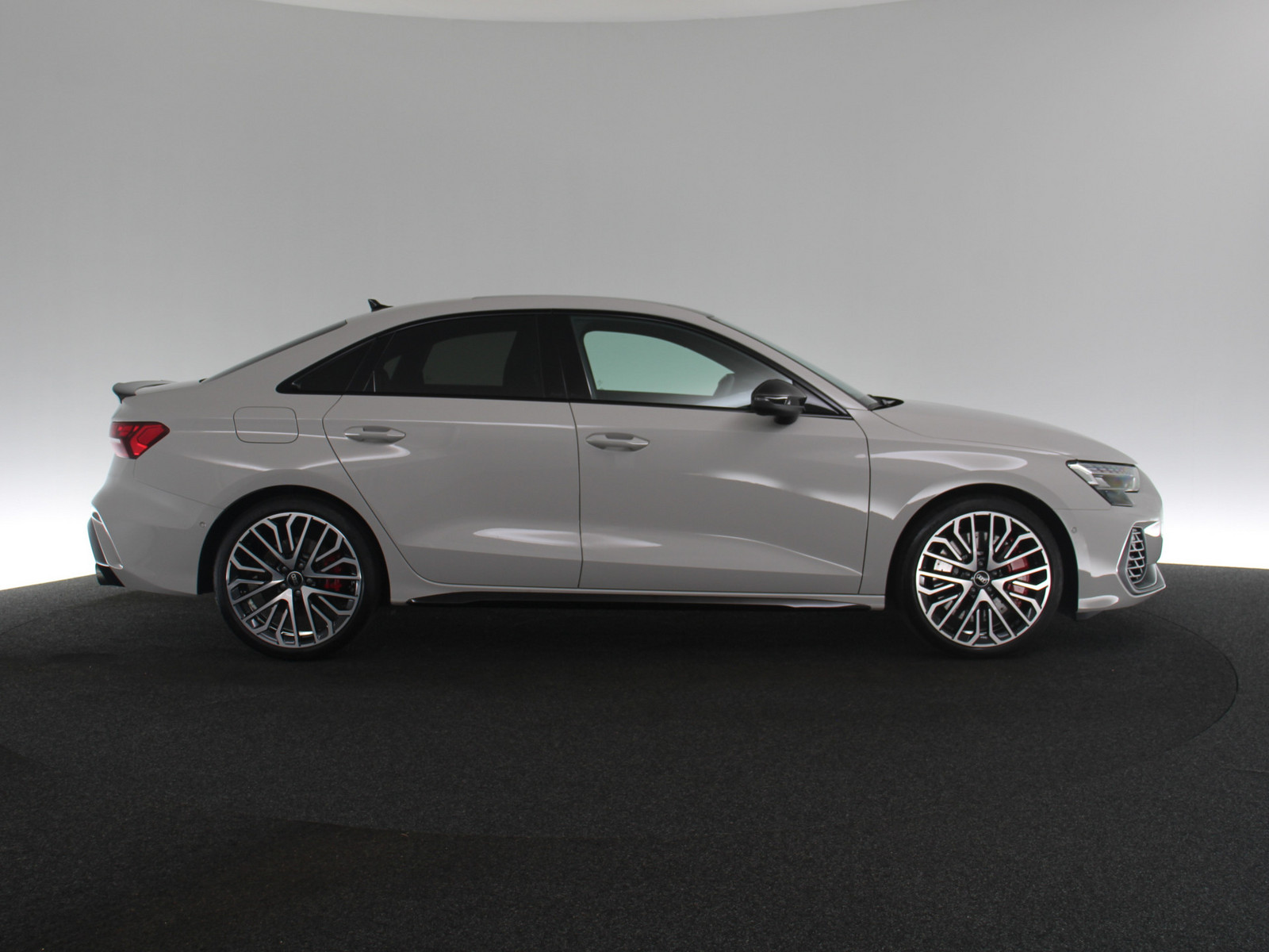 AUDI S3 Limousine AUDI S3 Limousine